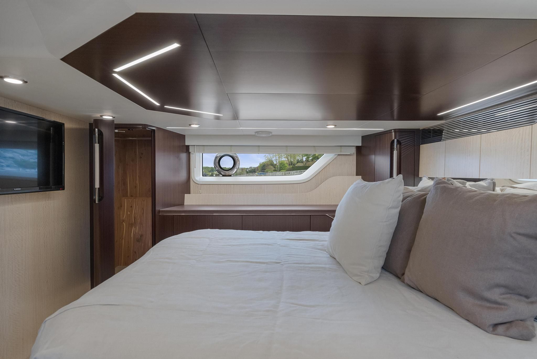 2019 Burger 48 CRUISER Image Thumbnail #85