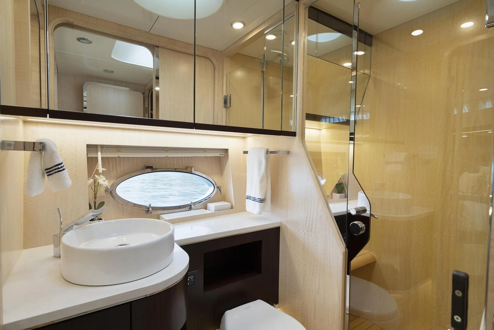 2019 Burger 48 CRUISER Image Thumbnail #86