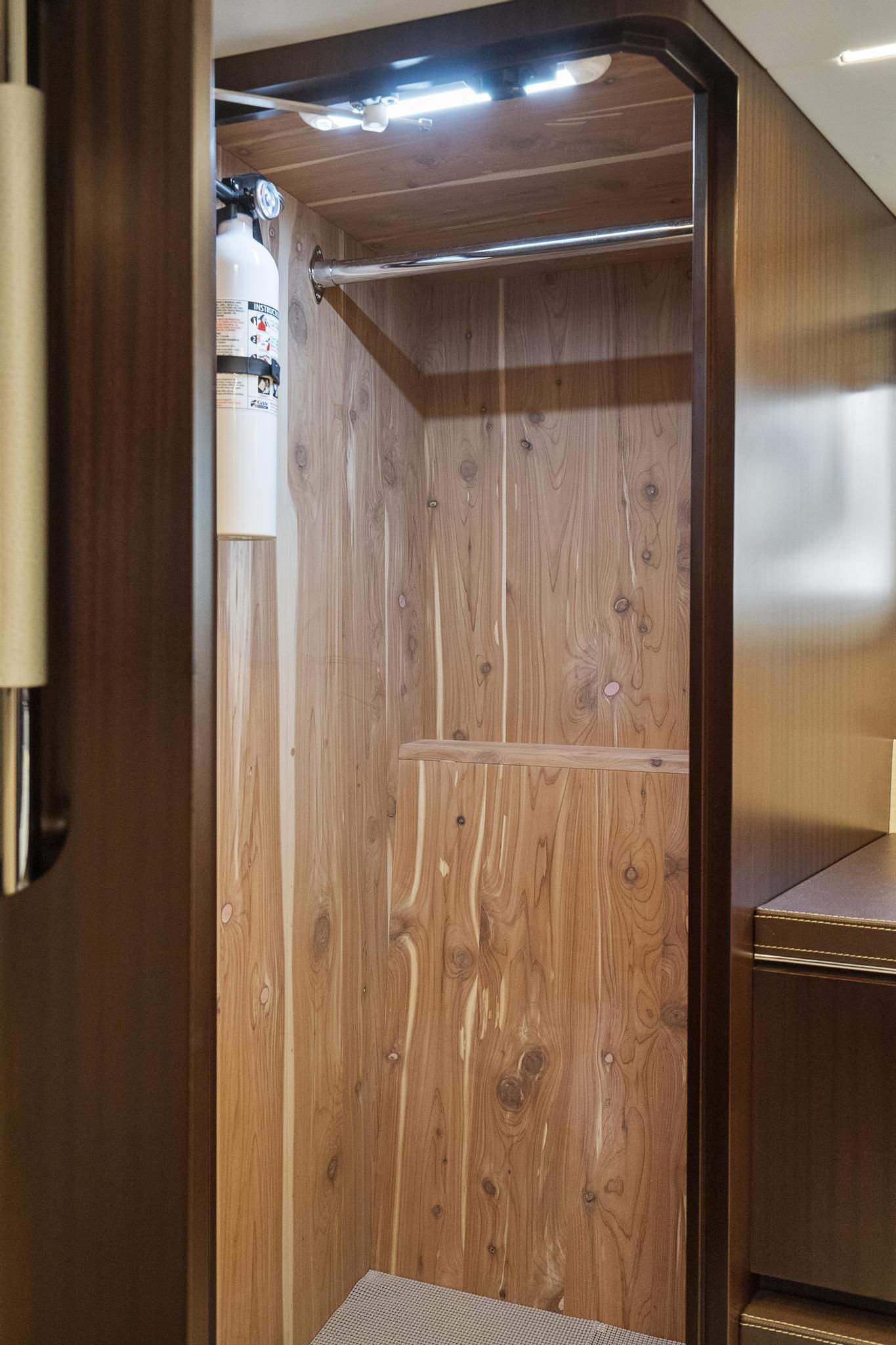 2019 Burger 48 CRUISER Image Thumbnail #88