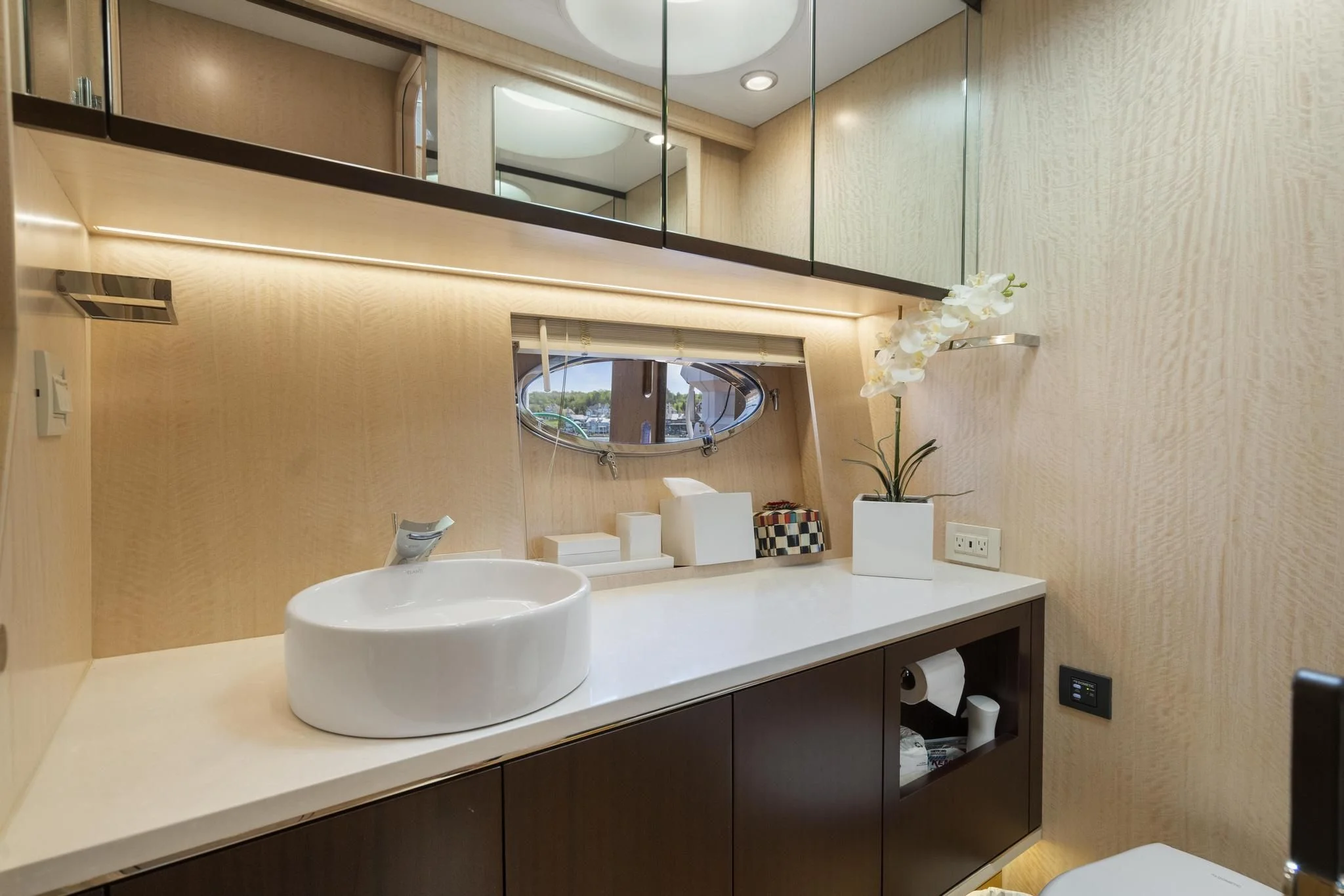 2019 Burger 48 CRUISER Image Thumbnail #89