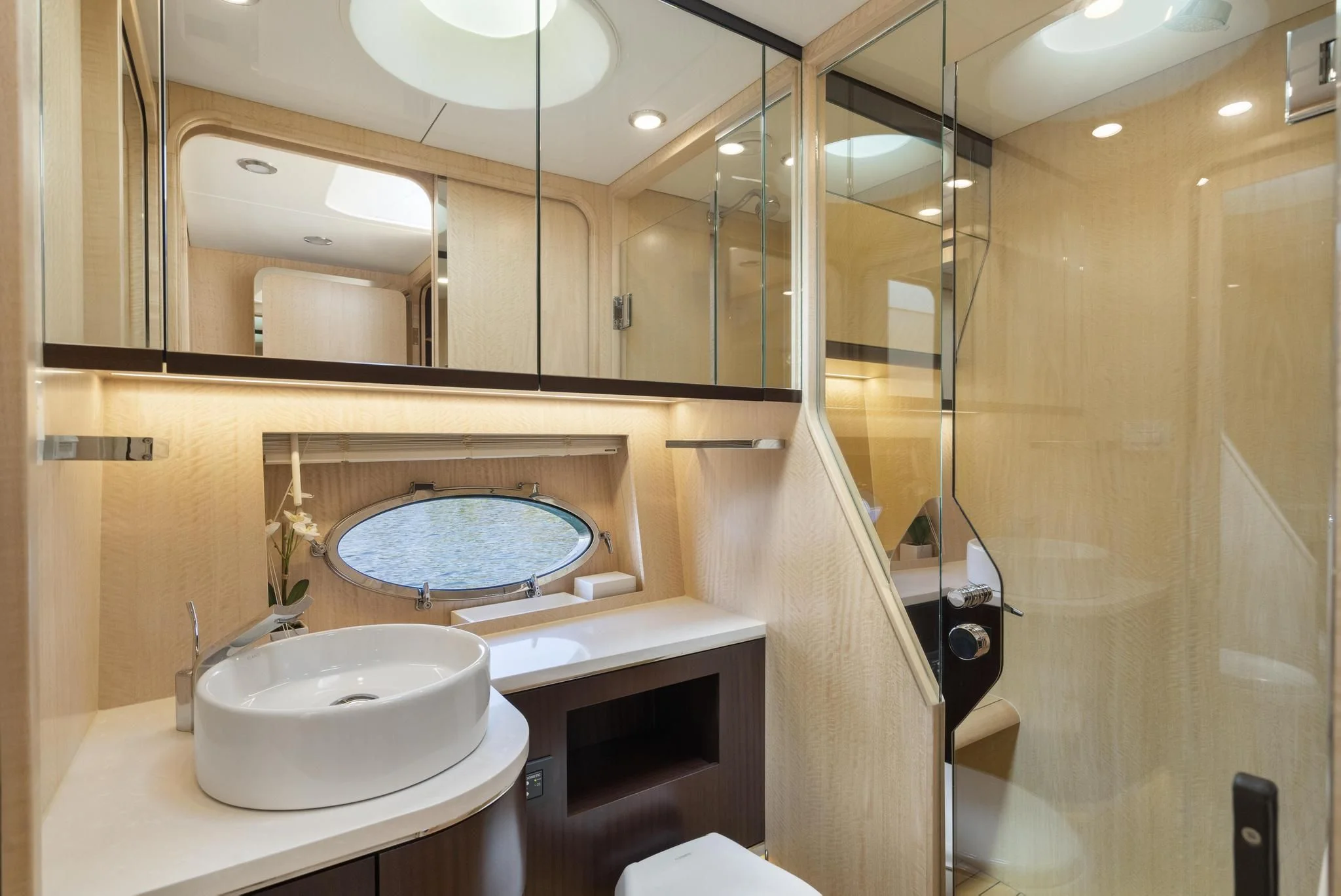 2019 Burger 48 CRUISER Image Thumbnail #90