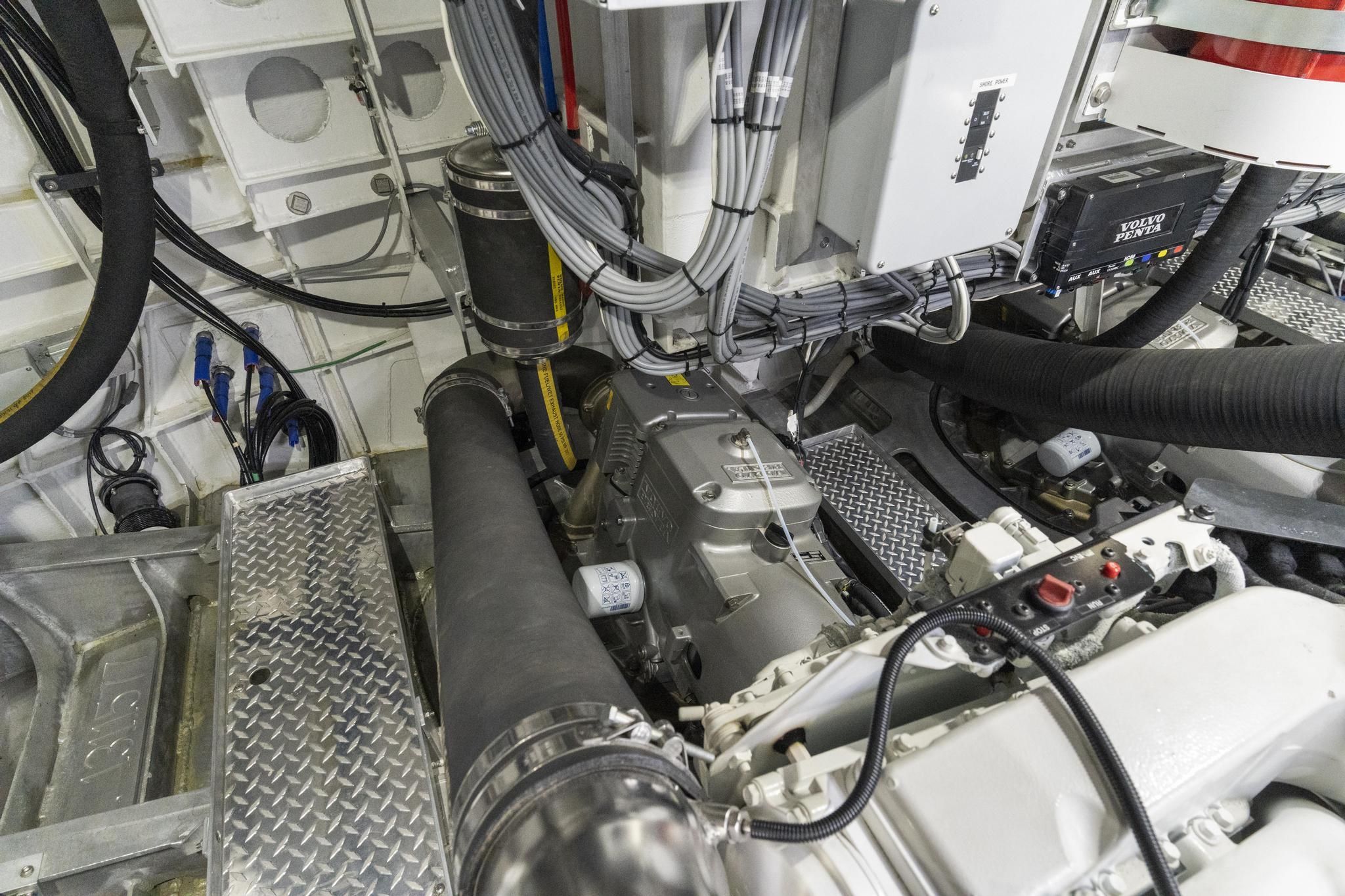 2019 Burger 48 CRUISER Image Thumbnail #97