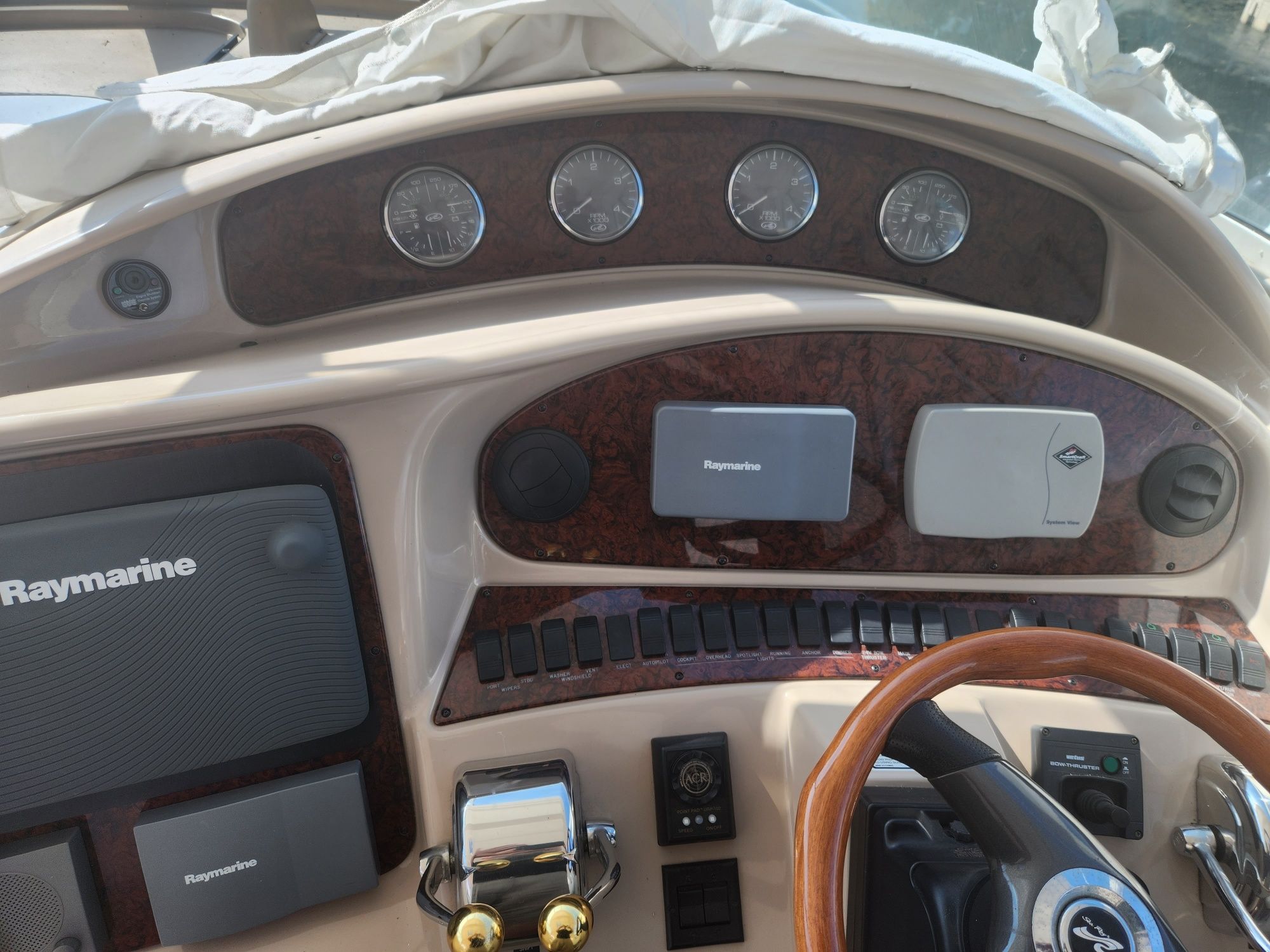 2004 Sea Ray
                                                             390 Motor Yacht Image Thumbnail #13