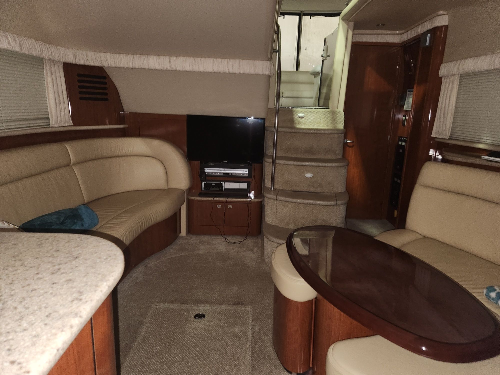 2004 Sea Ray
                                                             390 Motor Yacht Image Thumbnail #21