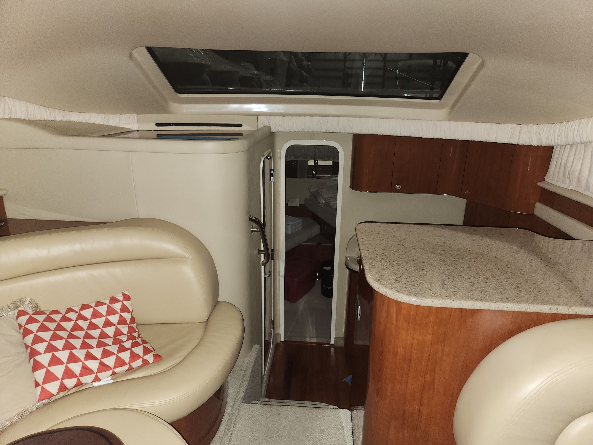 2004 Sea Ray
                                                             390 Motor Yacht Image Thumbnail #26
