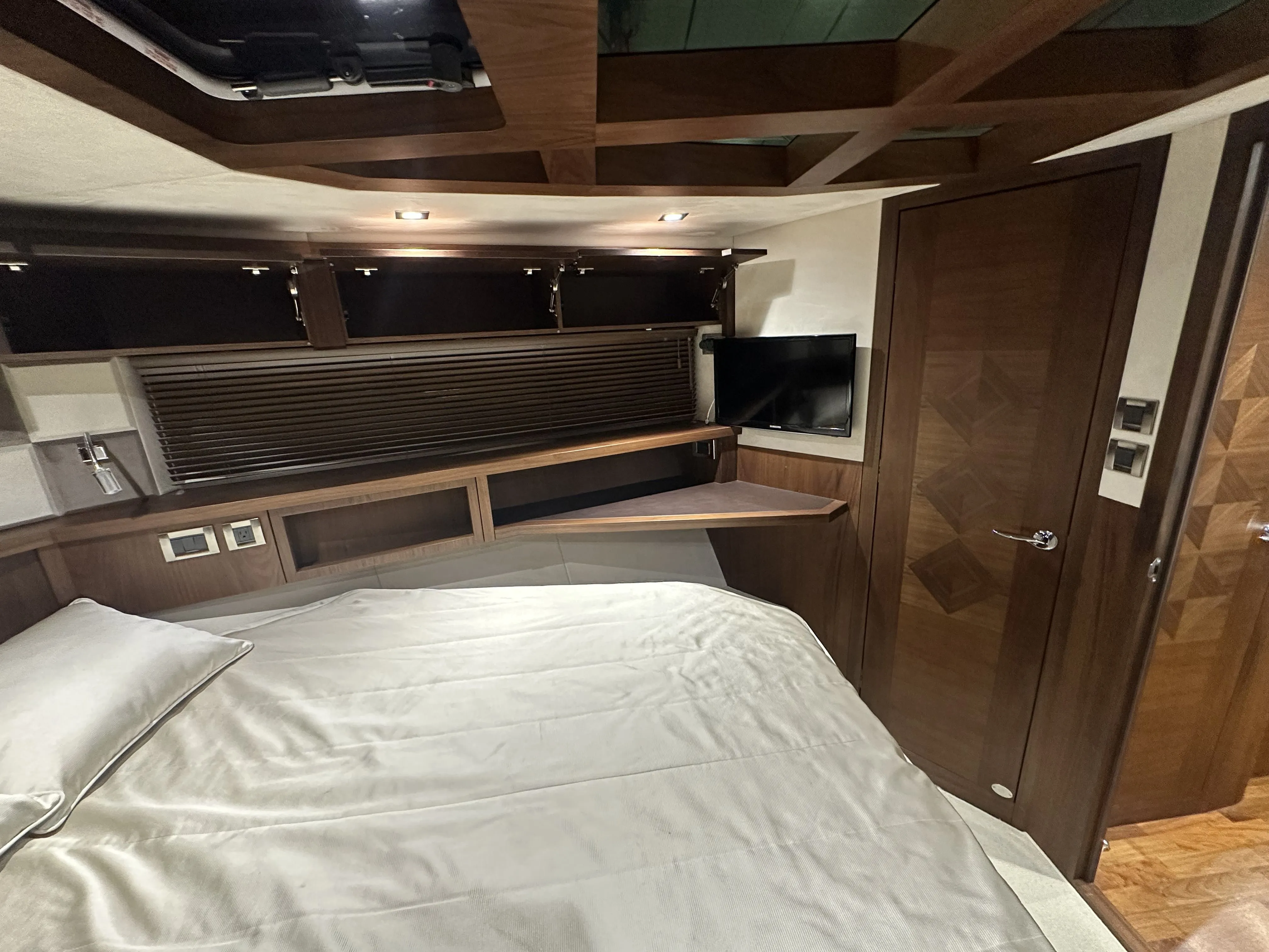 2016 Galeon 445 HTS Image Thumbnail #27