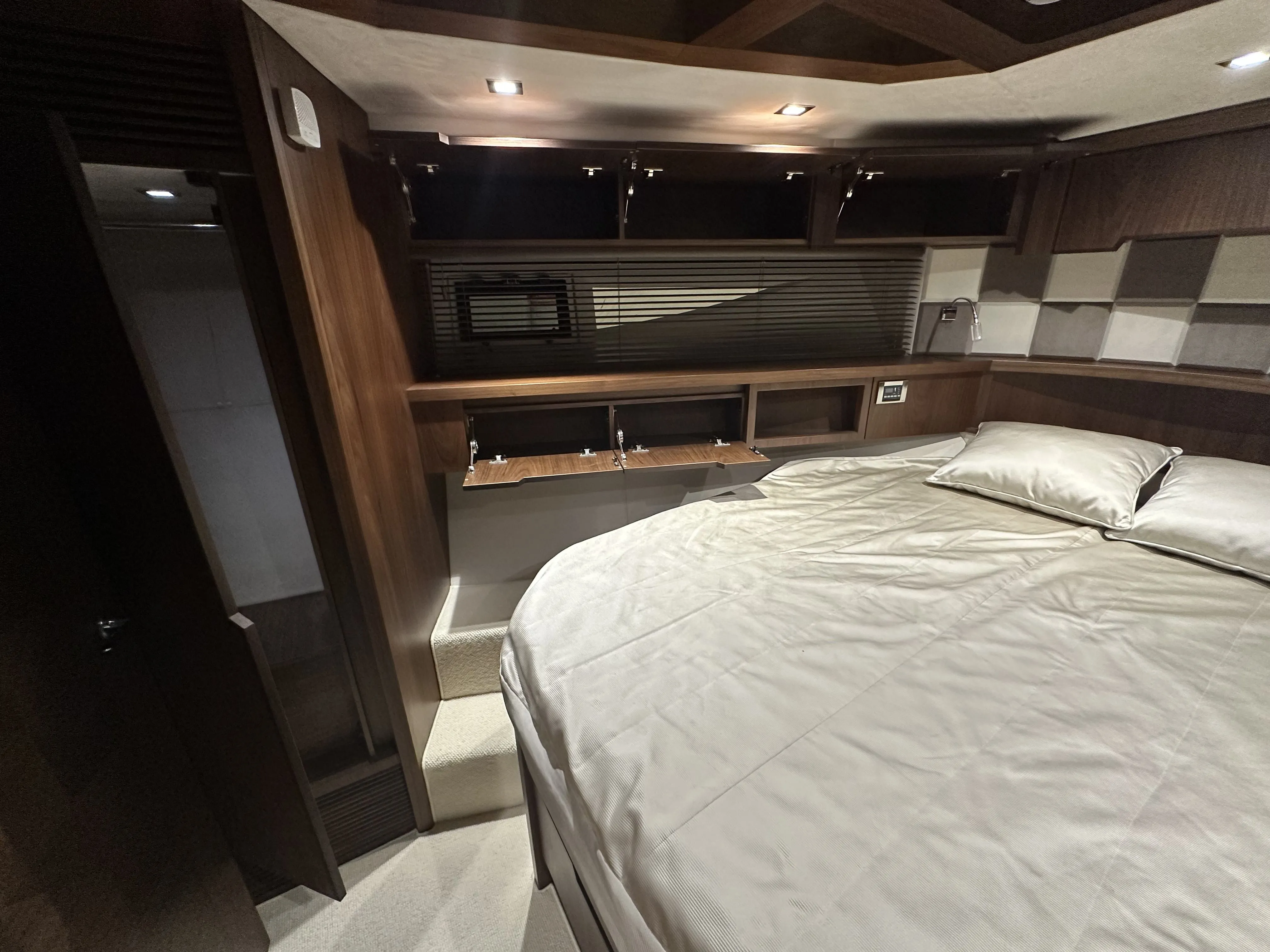 2016 Galeon 445 HTS Image Thumbnail #28