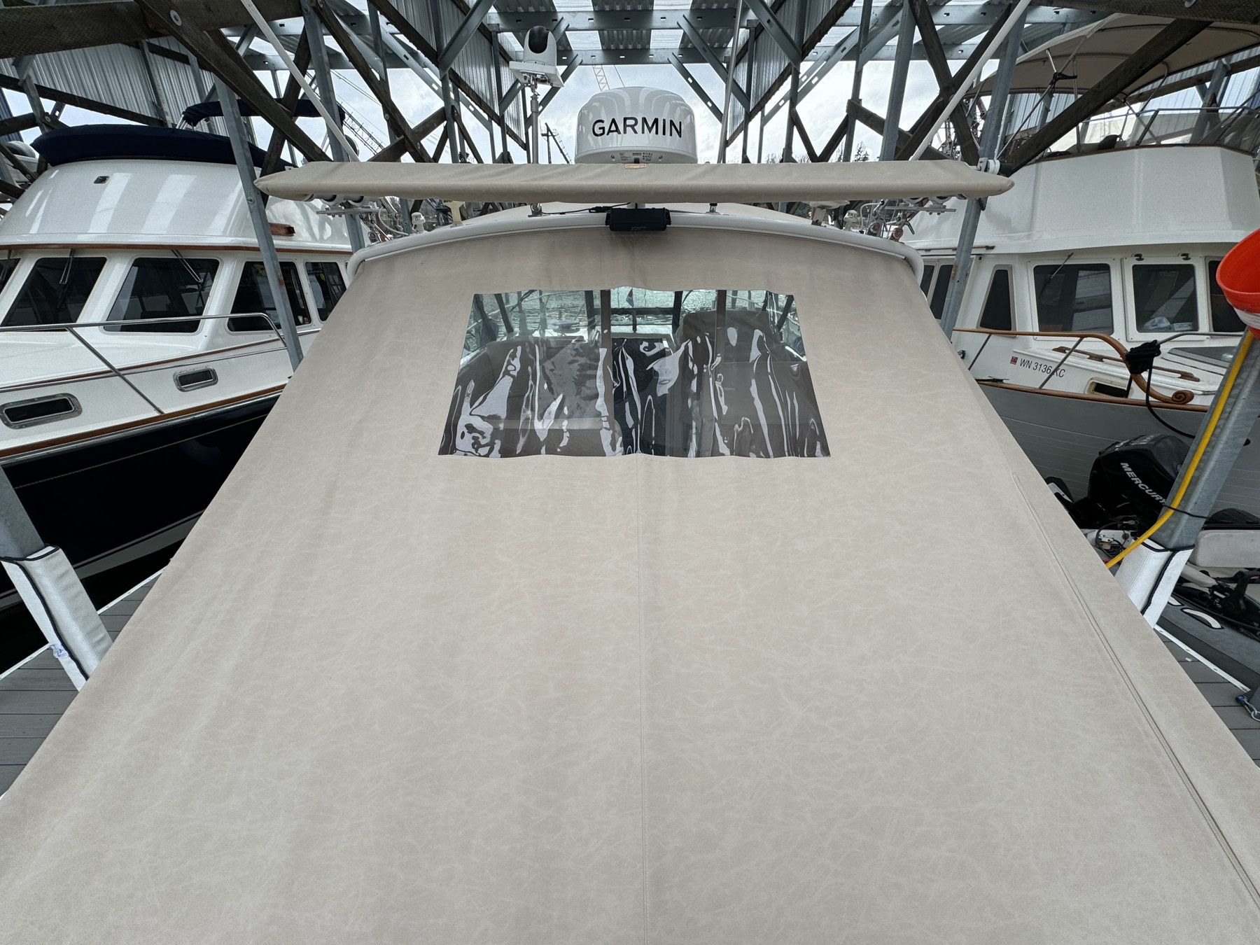 2000 Tiara Yachts
                                                             3100 Open Image Thumbnail #9