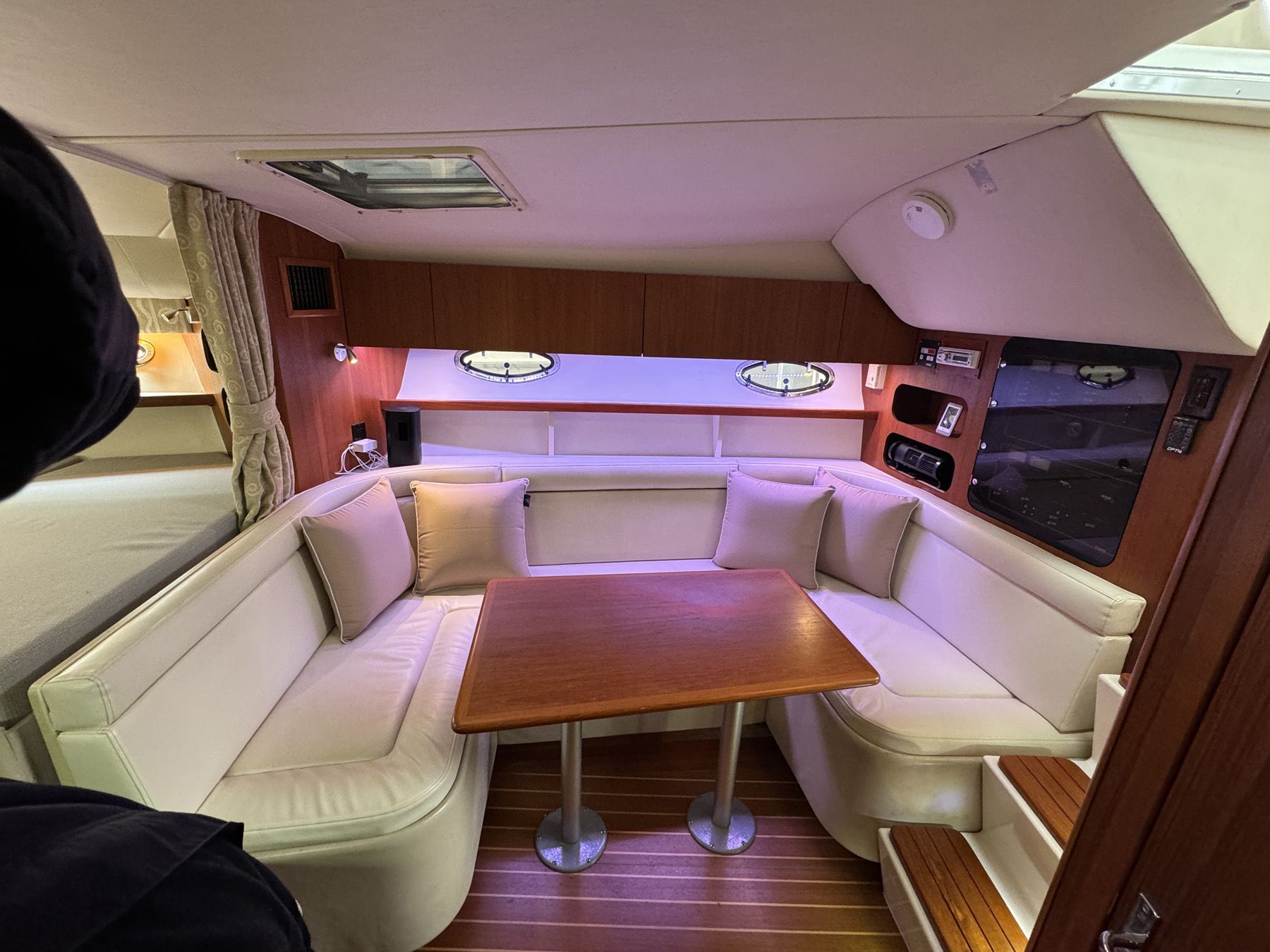 2000 Tiara Yachts
                                                             3100 Open Image Thumbnail #20