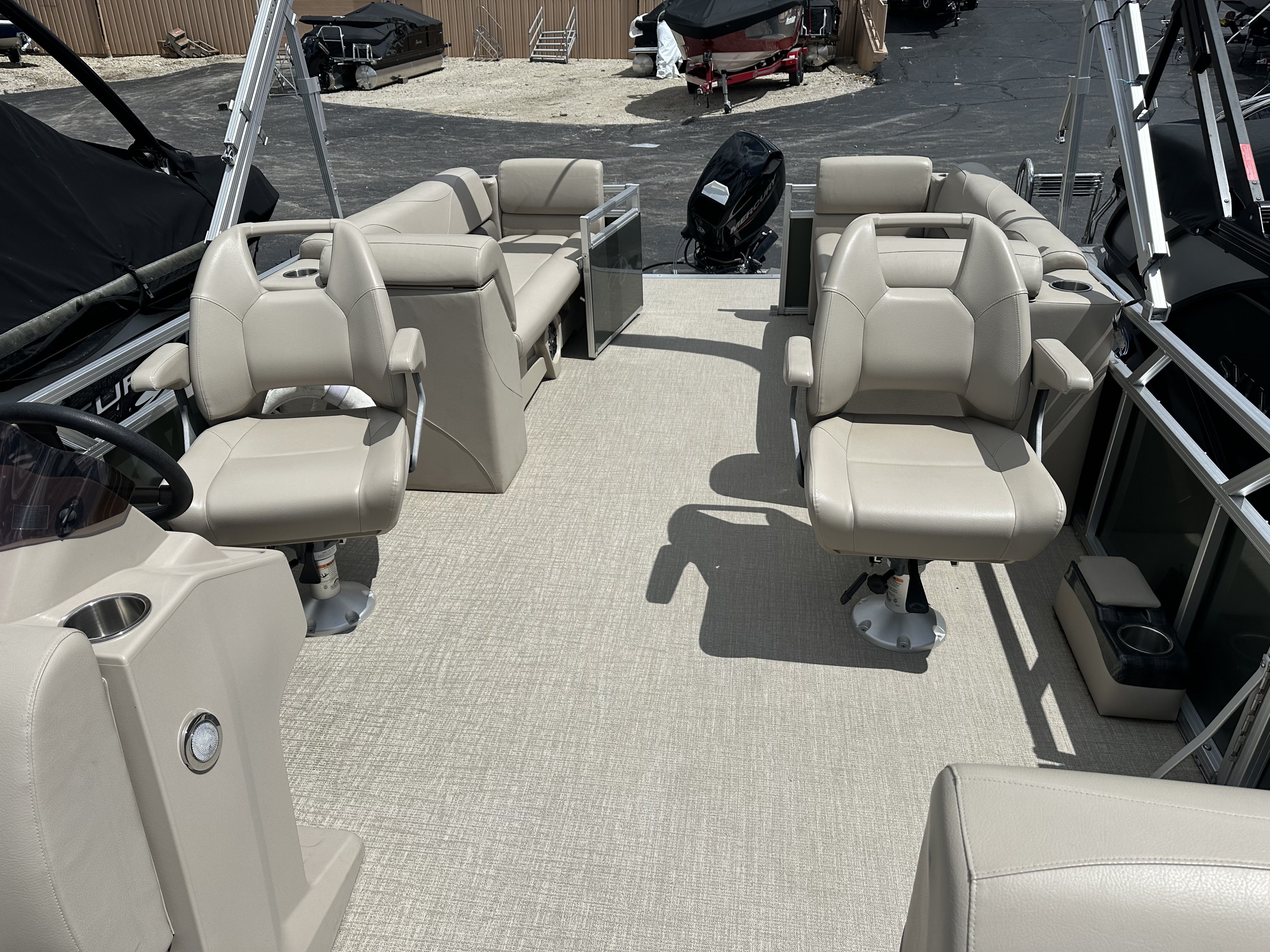 2022 Avalon
                                                             23 GS QUAD 2385 Image Thumbnail #3
