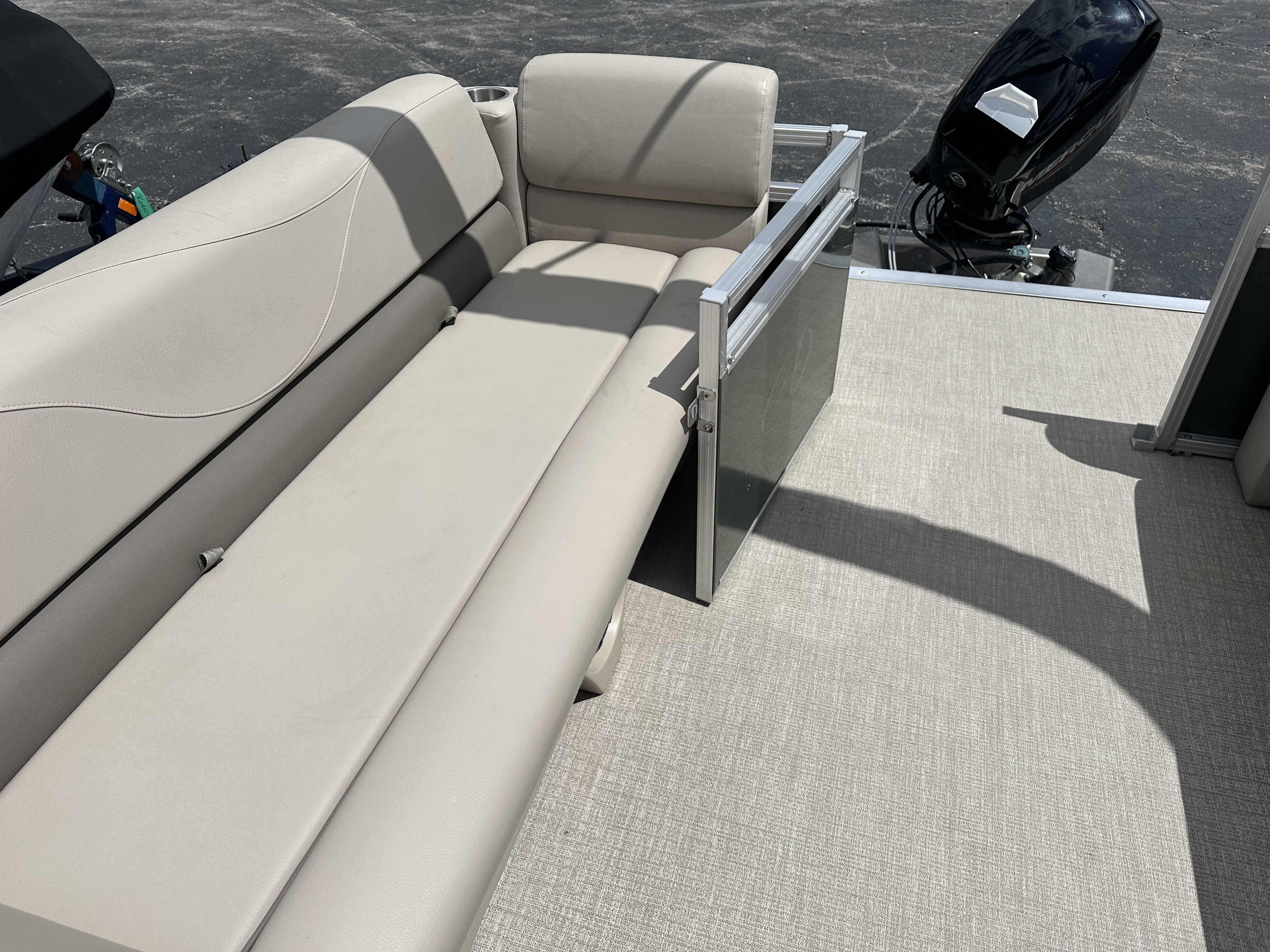2022 Avalon
                                                             23 GS QUAD 2385 Image Thumbnail #6