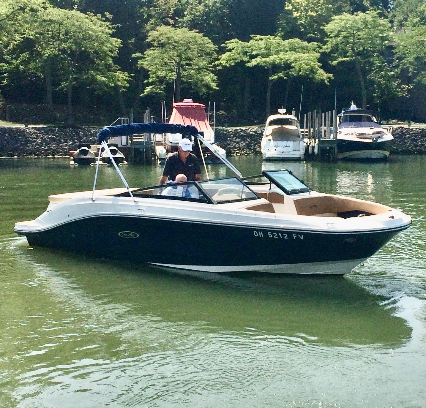 2018 Sea Ray
                                                             230 SPX Image Thumbnail #0