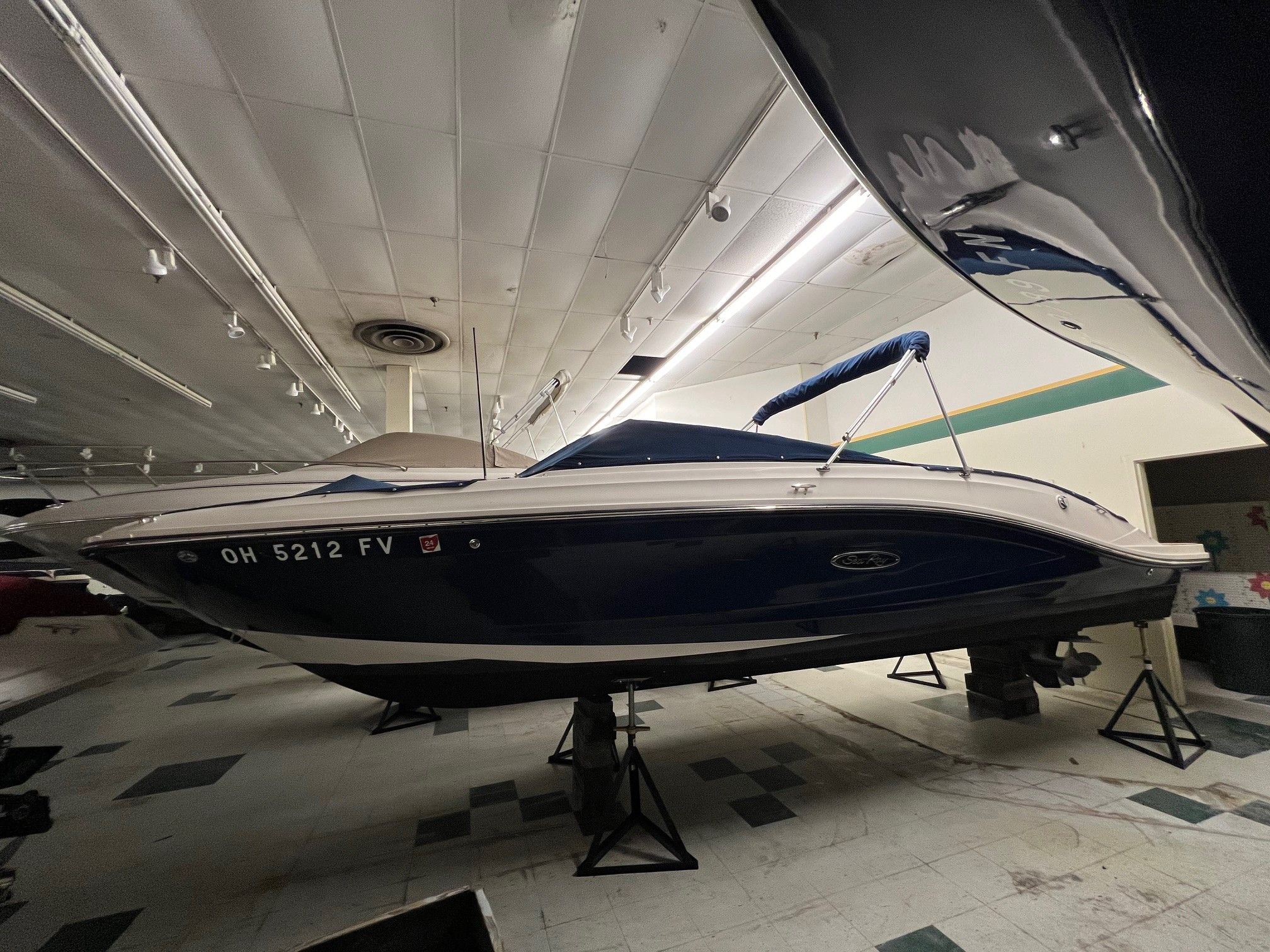 2018 Sea Ray
                                                             230 SPX Image Thumbnail #1