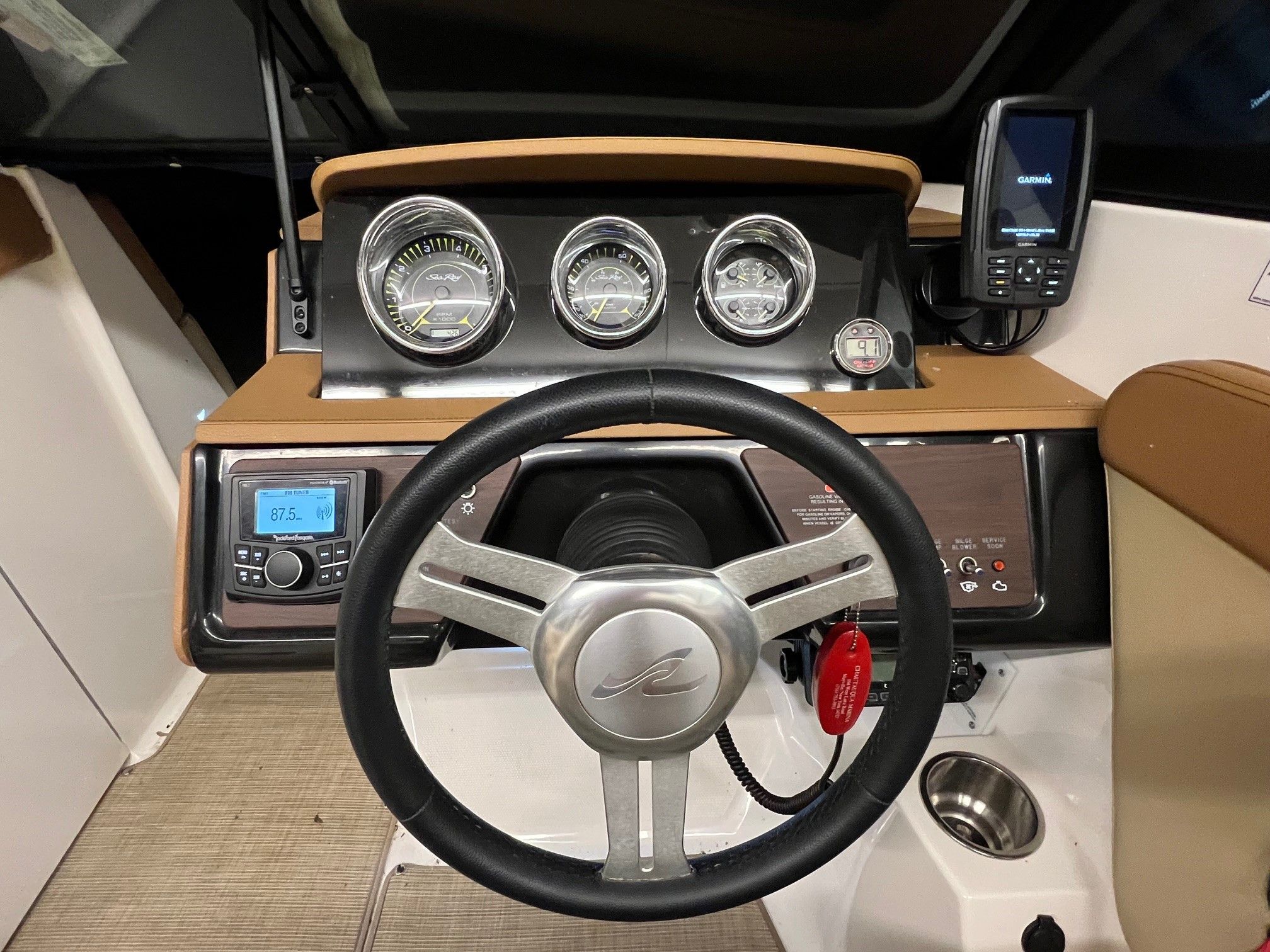 2018 Sea Ray
                                                             230 SPX Image Thumbnail #4