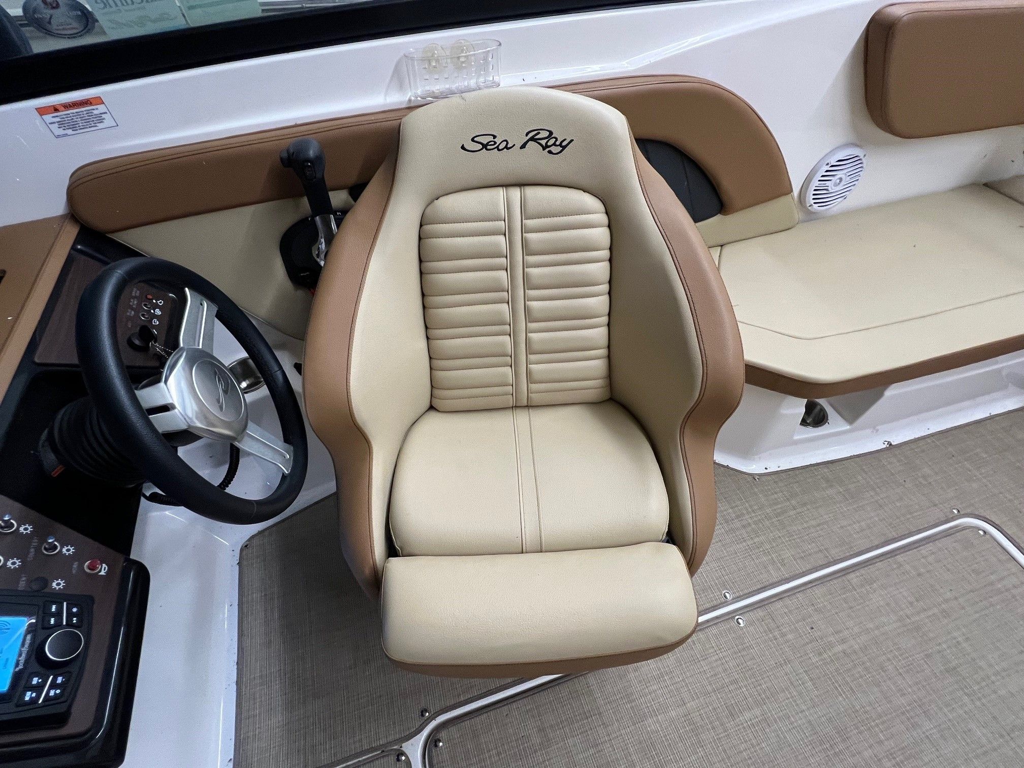 2018 Sea Ray
                                                             230 SPX Image Thumbnail #5