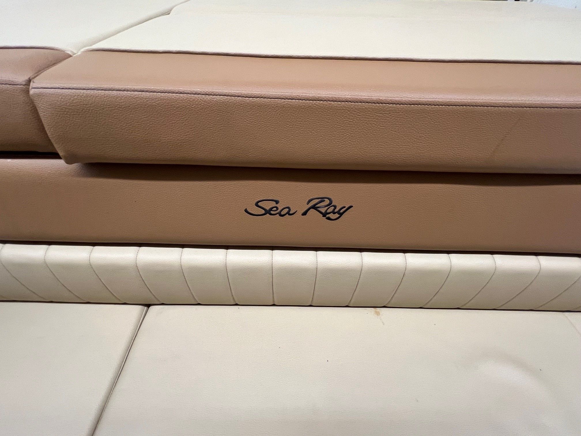 2018 Sea Ray
                                                             230 SPX Image Thumbnail #8