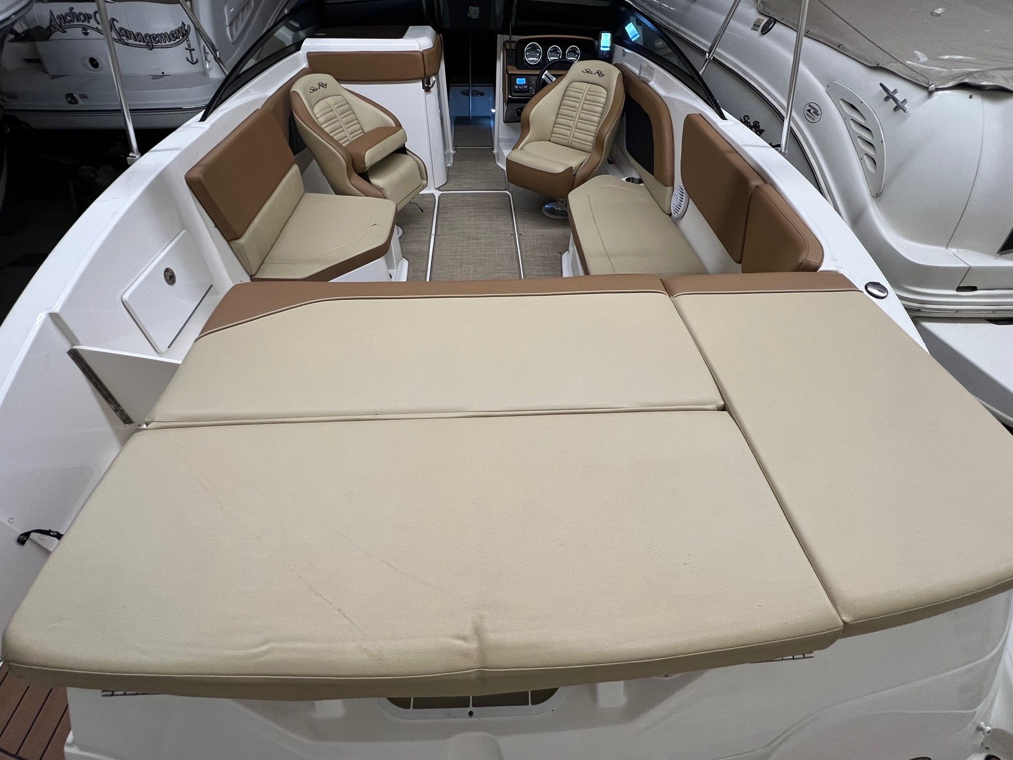 2018 Sea Ray
                                                             230 SPX Image Thumbnail #10