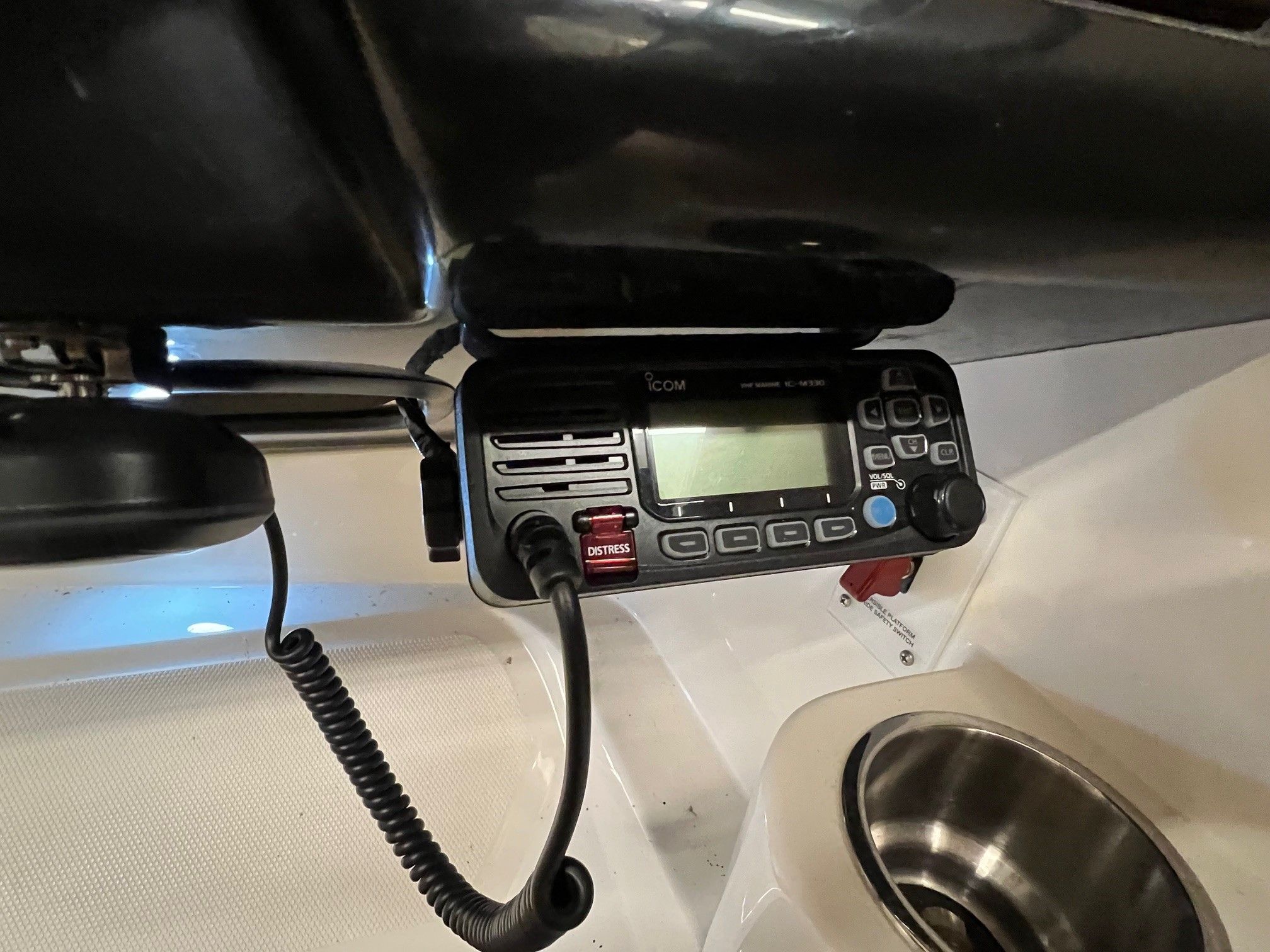 2018 Sea Ray
                                                             230 SPX Image Thumbnail #15