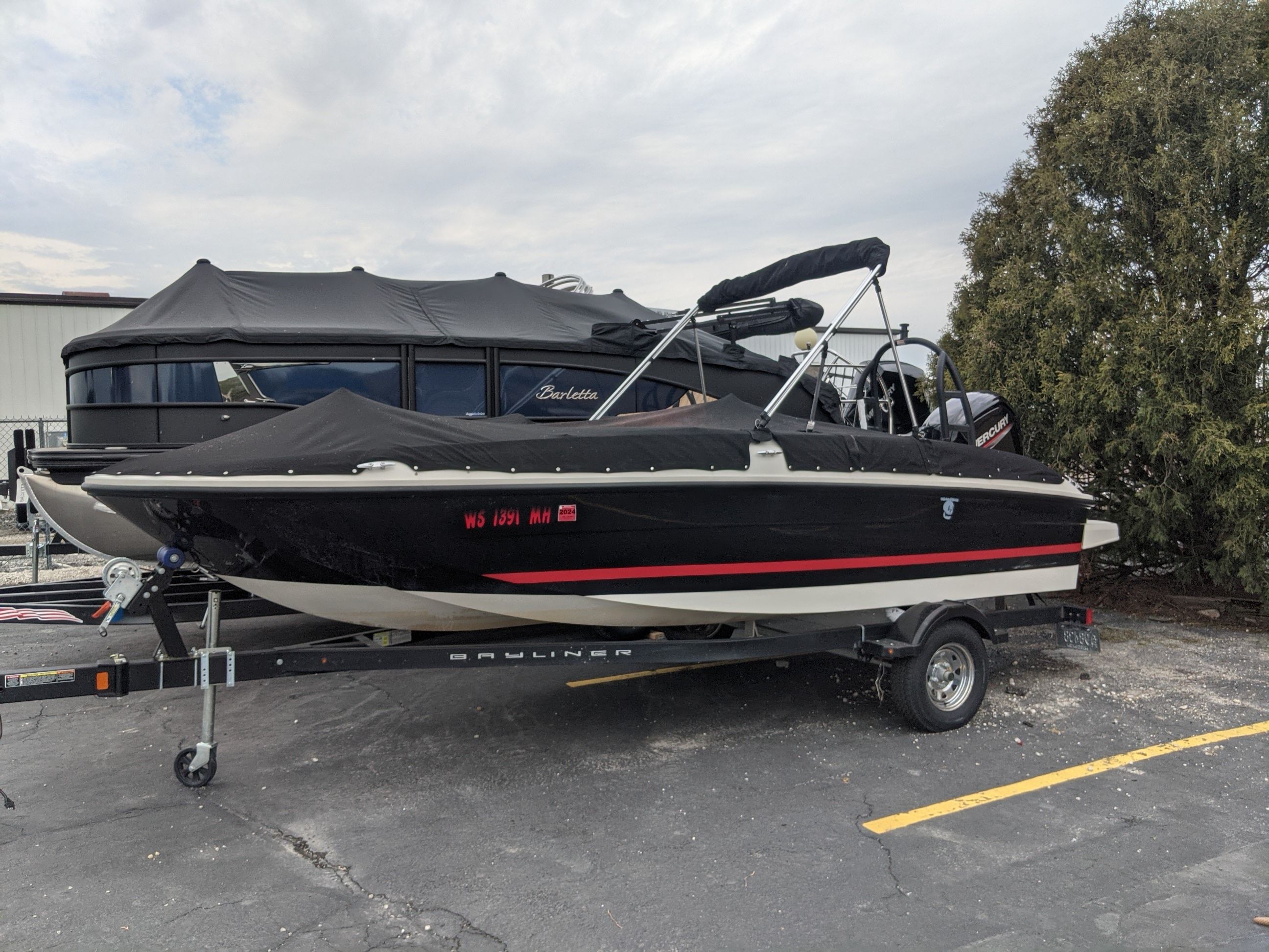 2021 Bayliner
                                                             180 ELEMENT Image Thumbnail #1