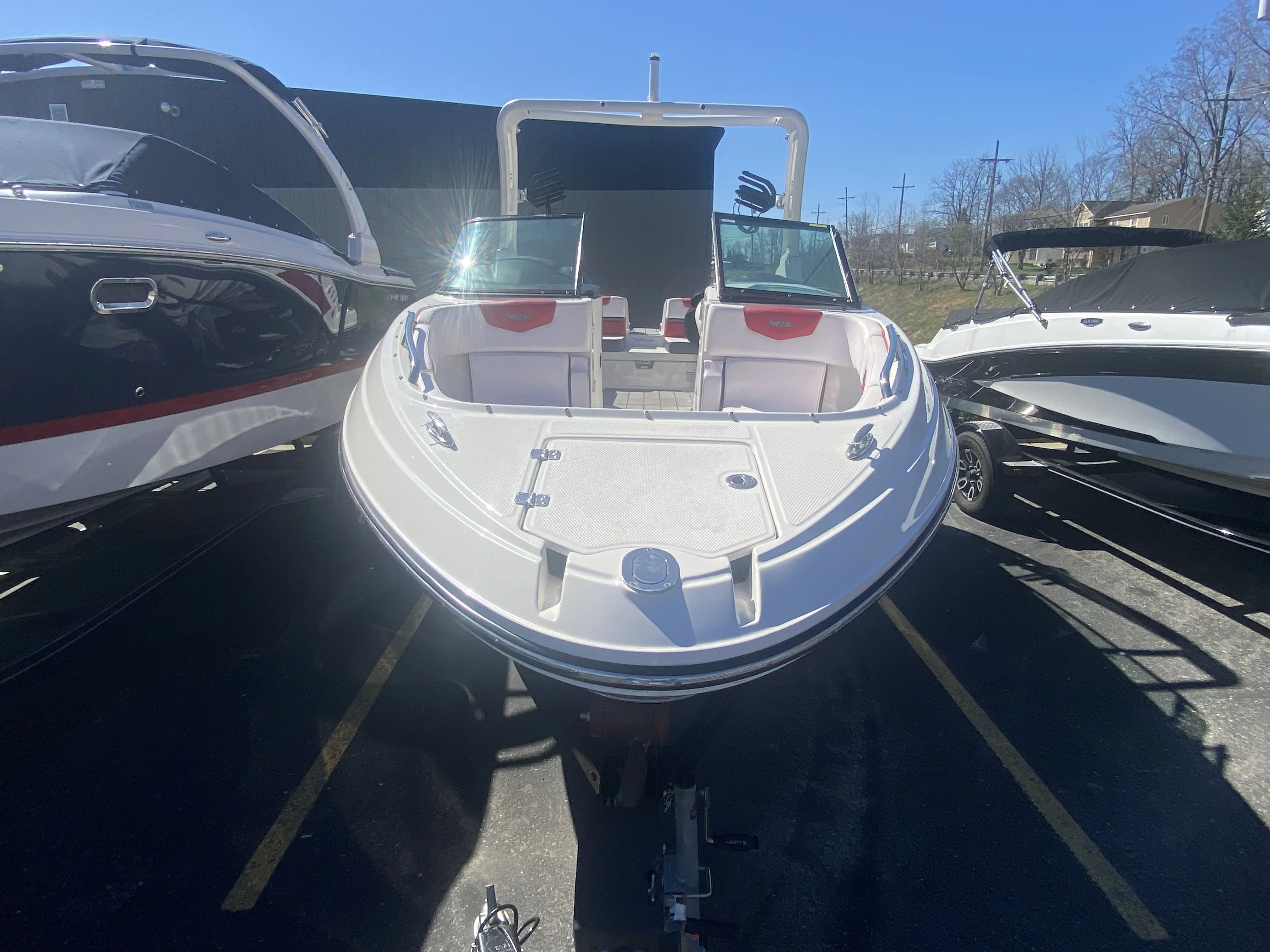 2020 Chaparral 2430 VRX Image Thumbnail #3