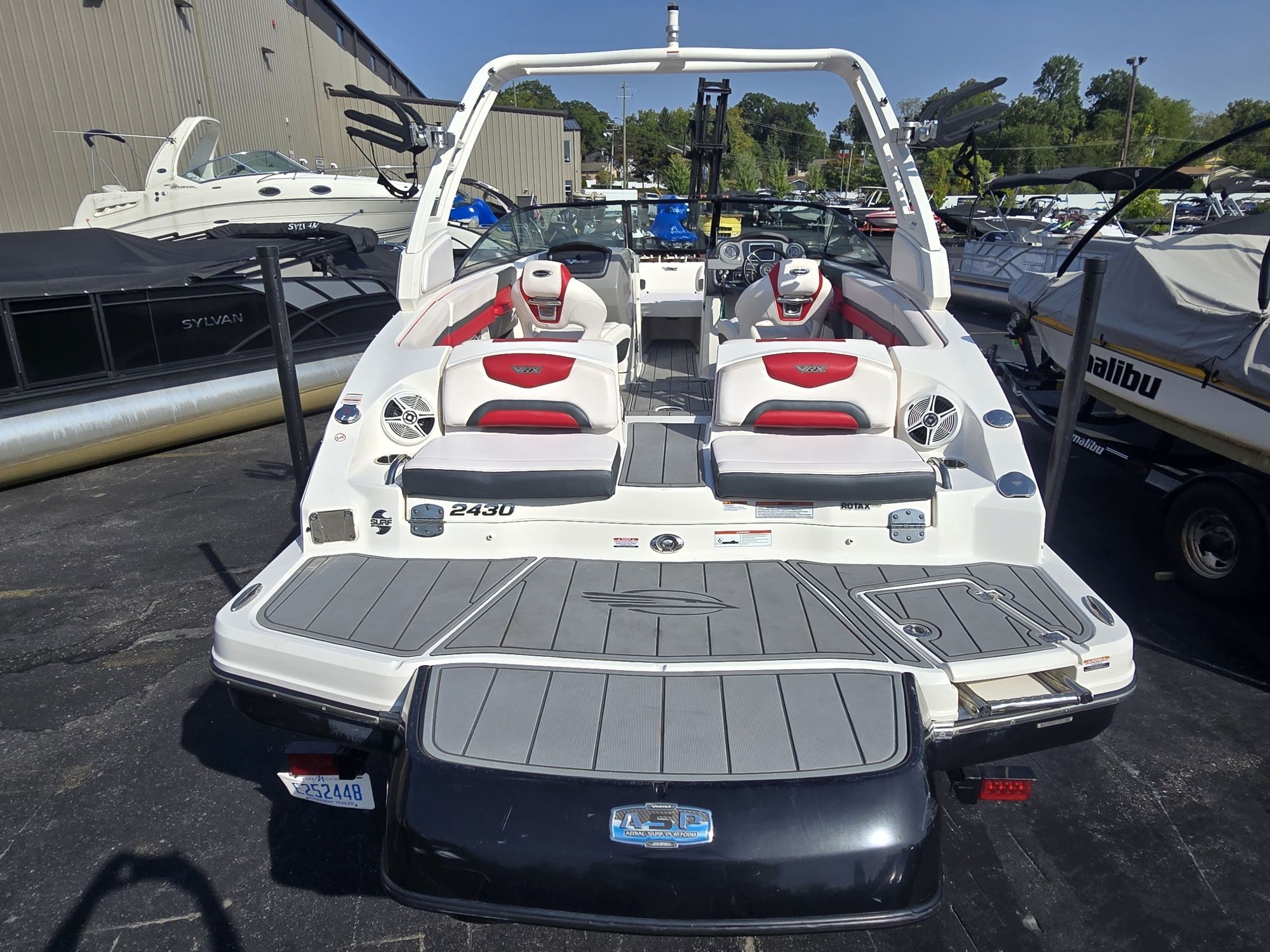 2020 Chaparral 2430 VRX Image Thumbnail #12