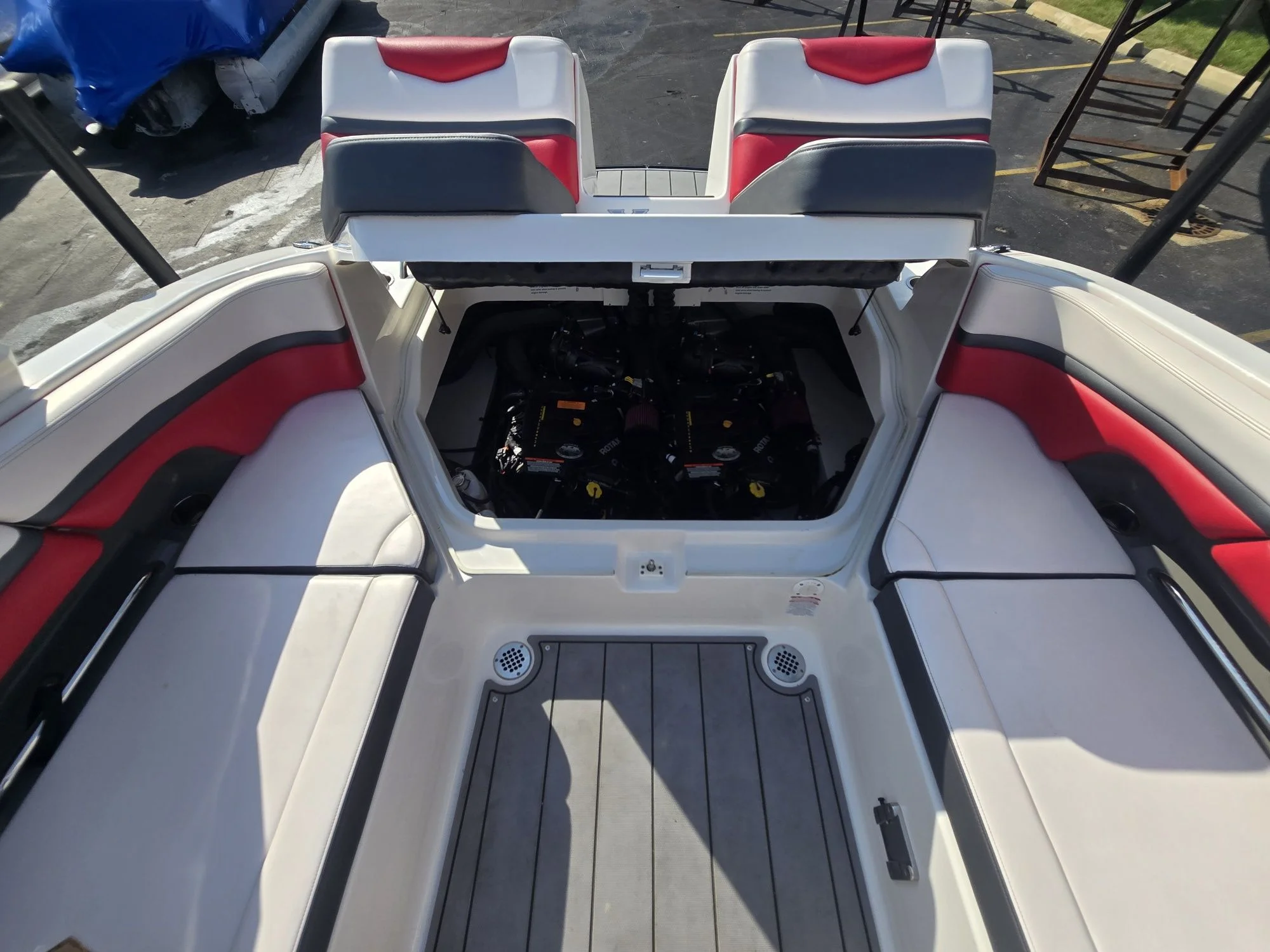 2020 Chaparral 2430 VRX Image Thumbnail #21