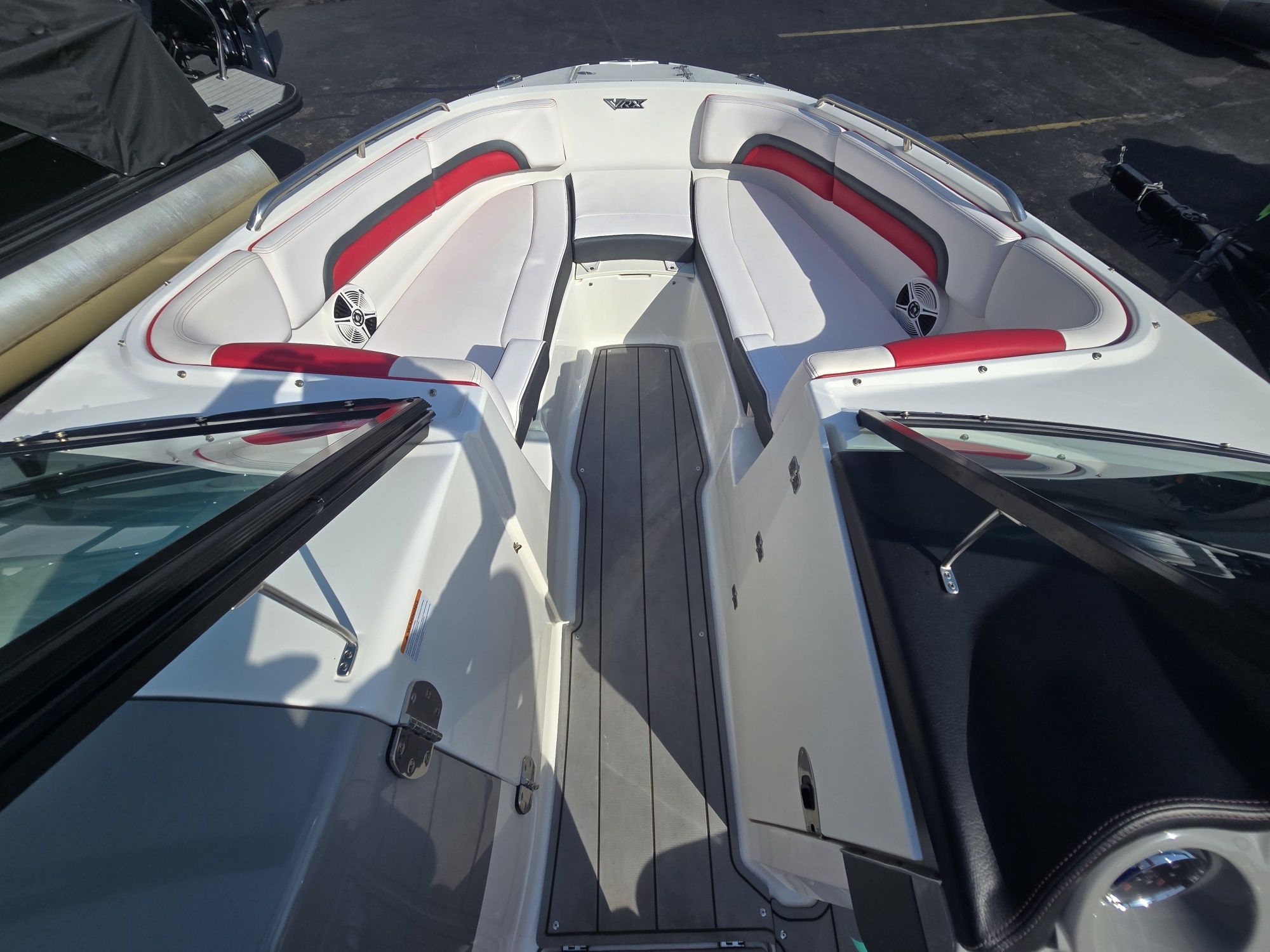 2020 Chaparral 2430 VRX Image Thumbnail #22