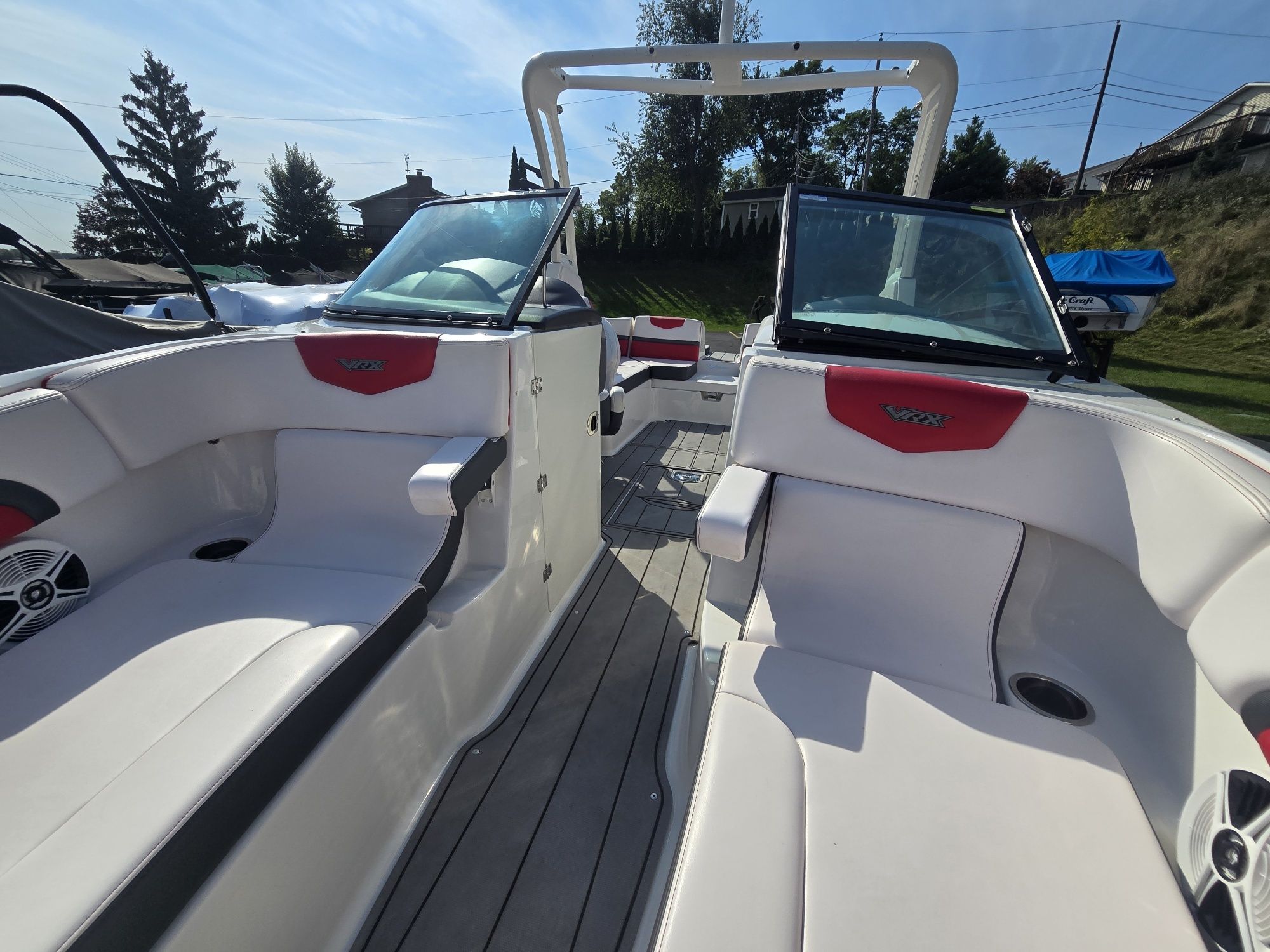 2020 Chaparral 2430 VRX Image Thumbnail #29