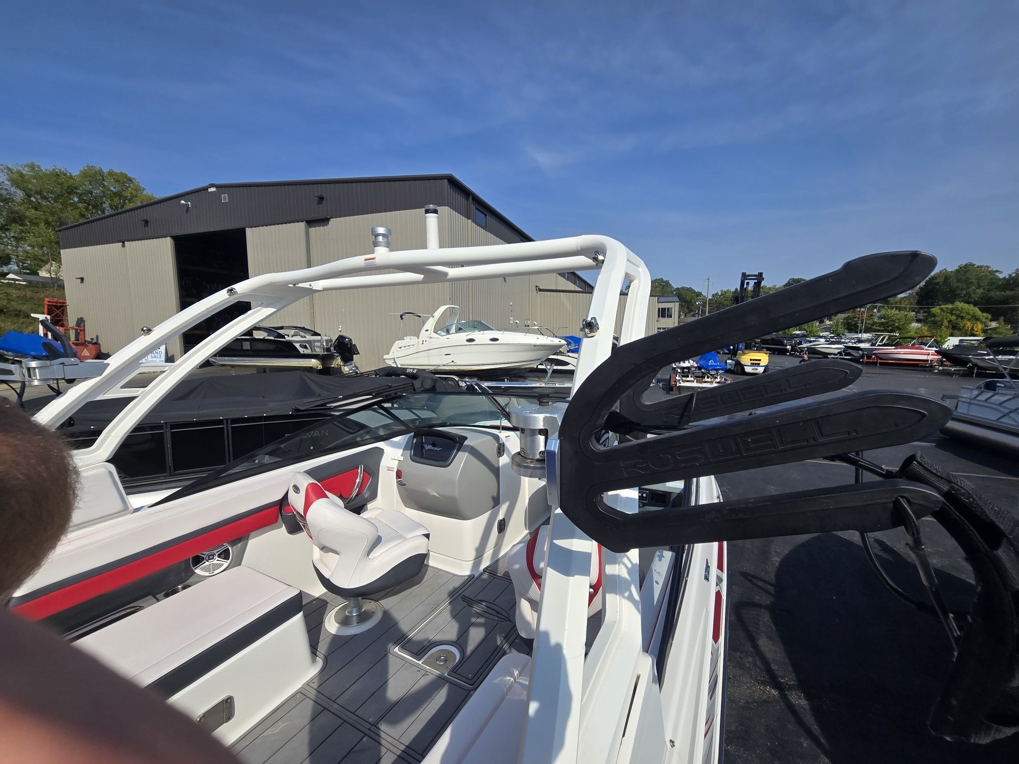 2020 Chaparral 2430 VRX Image Thumbnail #30