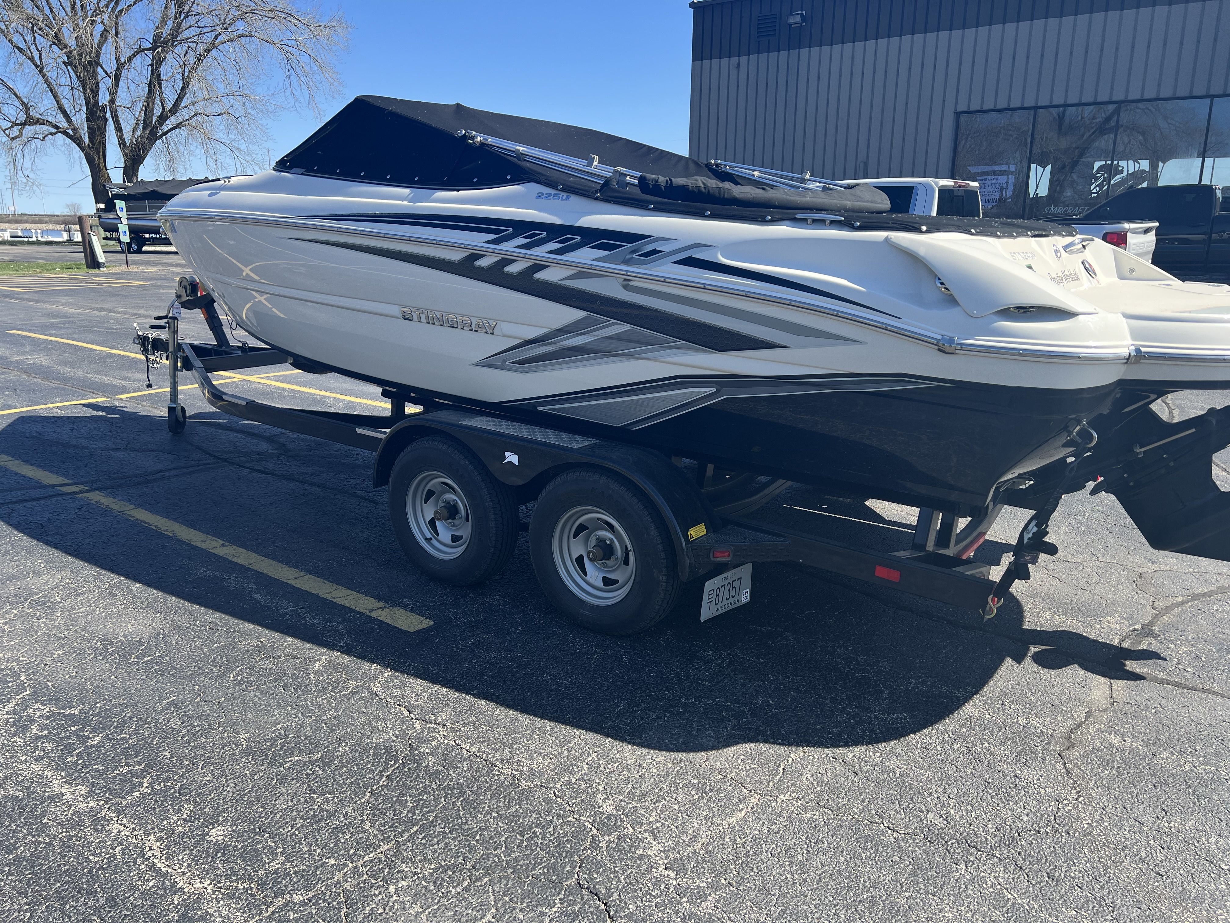 2018 Stingray 225 LR Bowrider for sale - YachtWorld 2018 Stingray 225 LR Bowrider for sale - YachtWorld