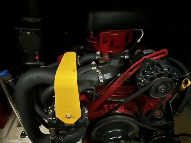 2004 Larson 31 CABRIO Image Thumbnail #9