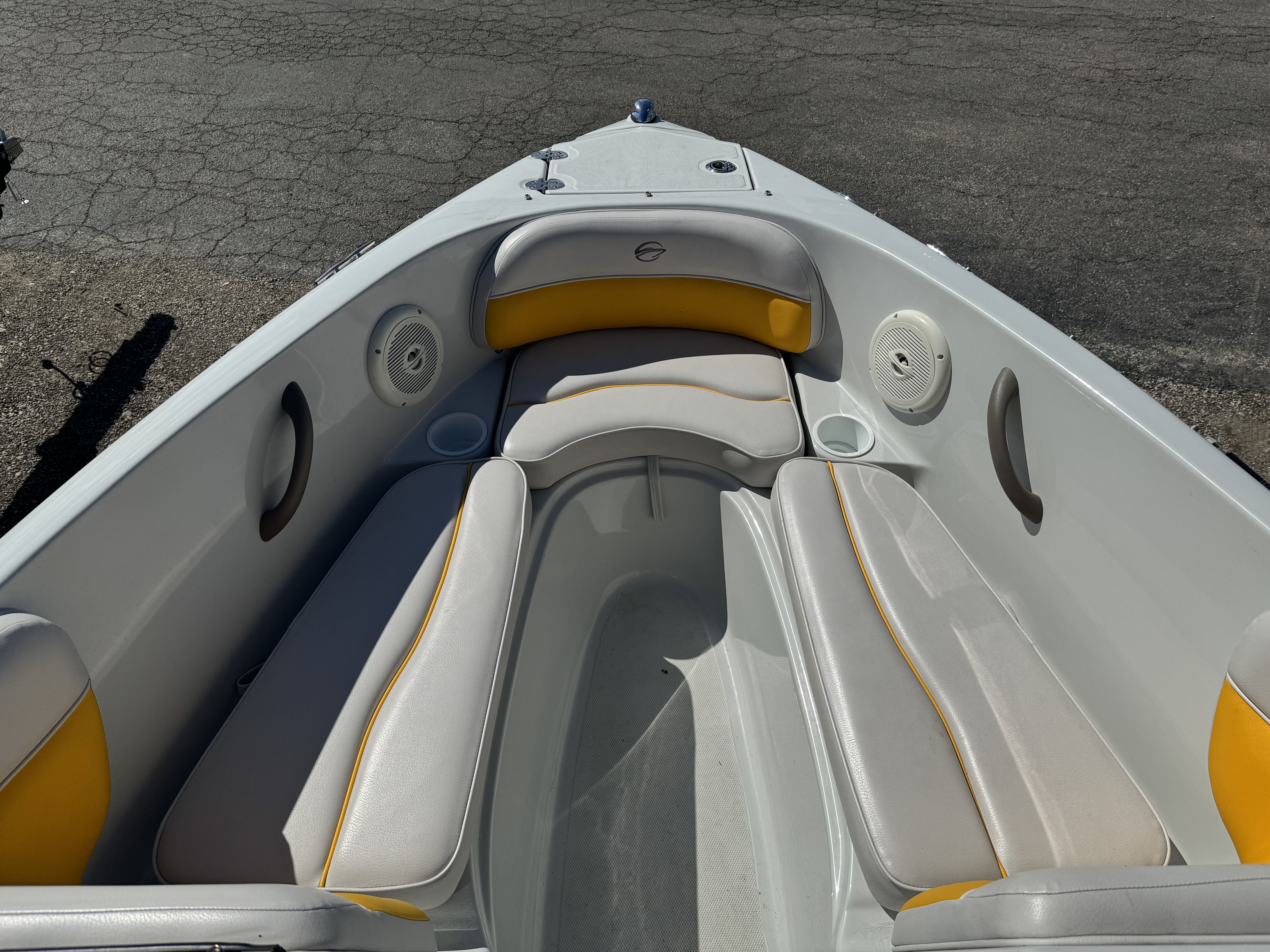 2015 Crownline 19SS Image Thumbnail #3