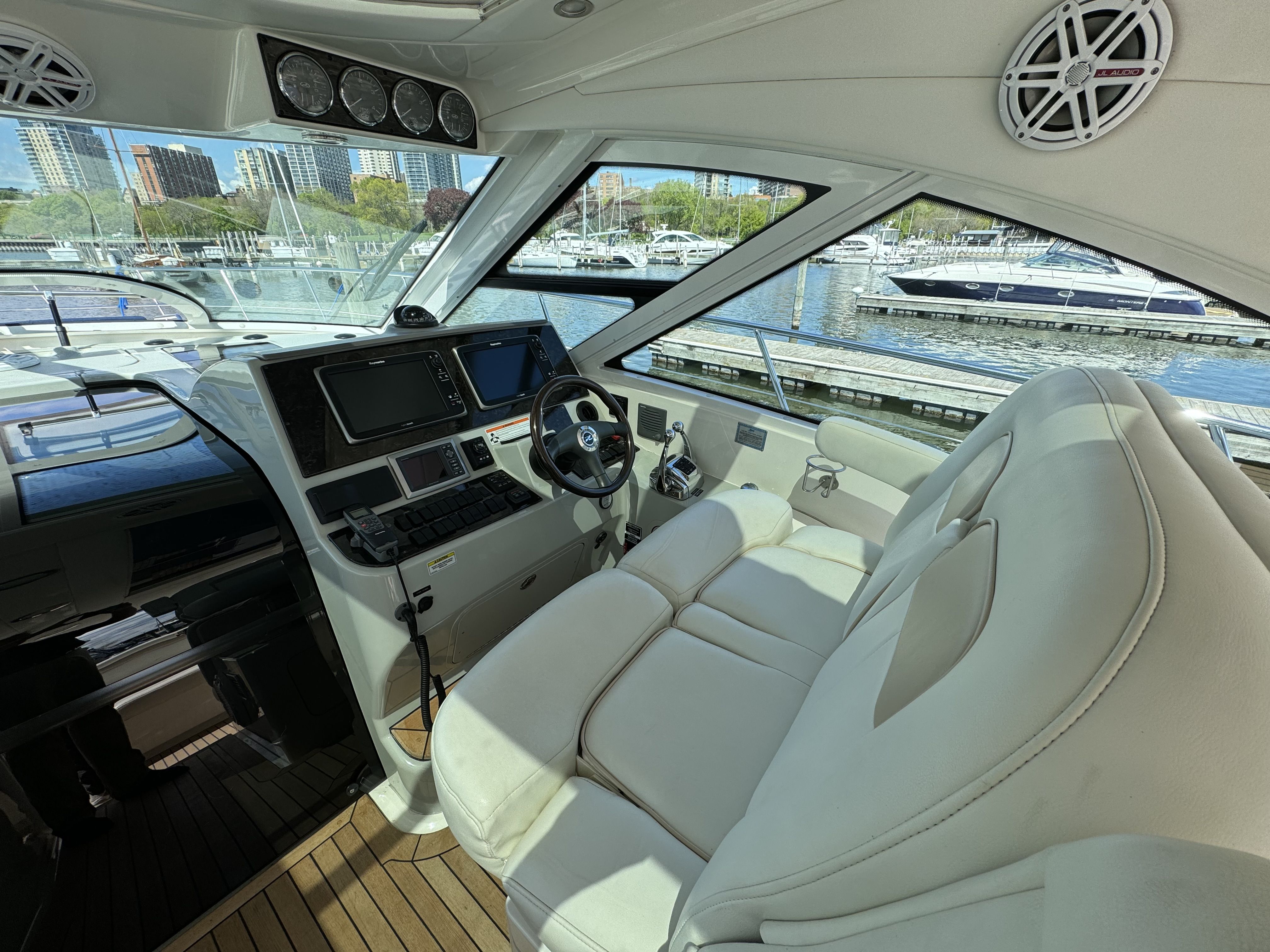 2009 Sea Ray
                                                             43 SUNDANCER Image Thumbnail #16