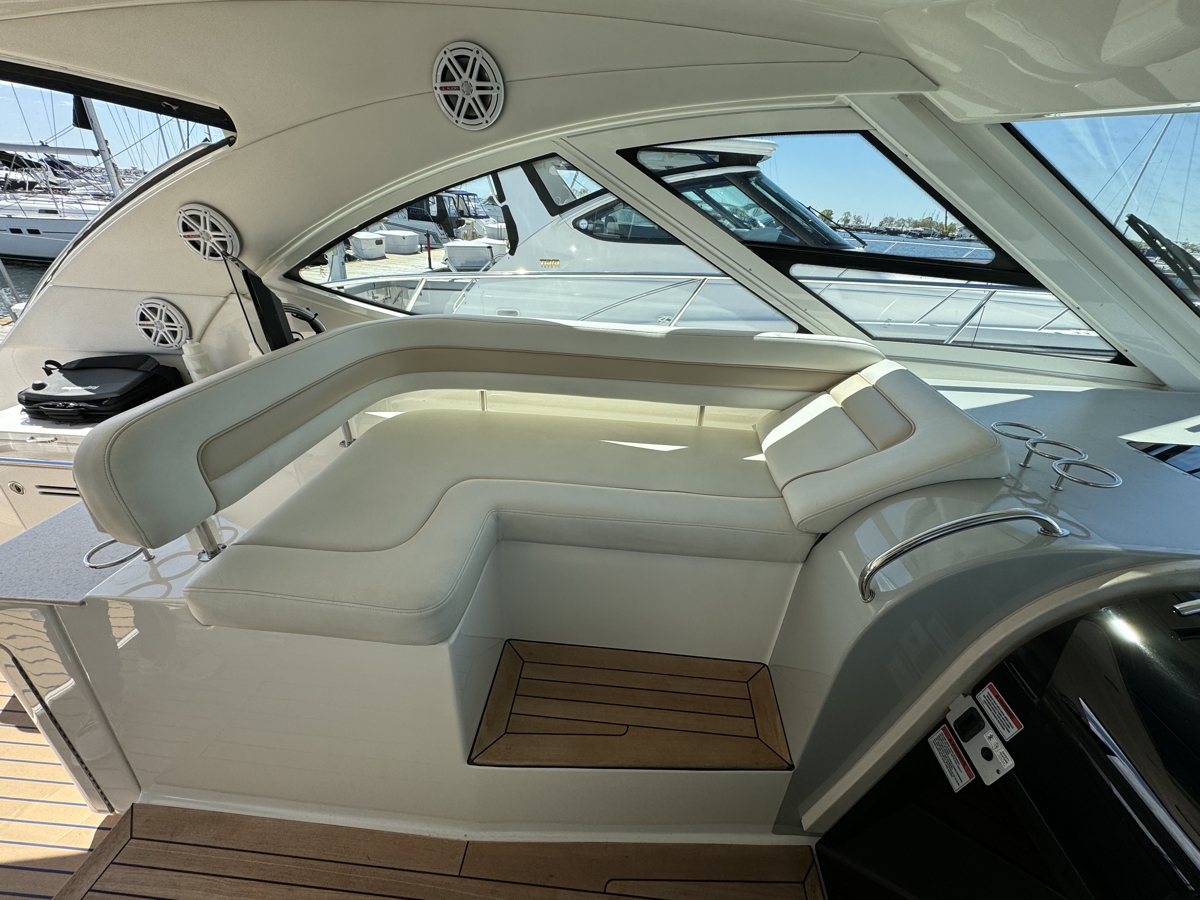 2009 Sea Ray
                                                             43 SUNDANCER Image Thumbnail #22