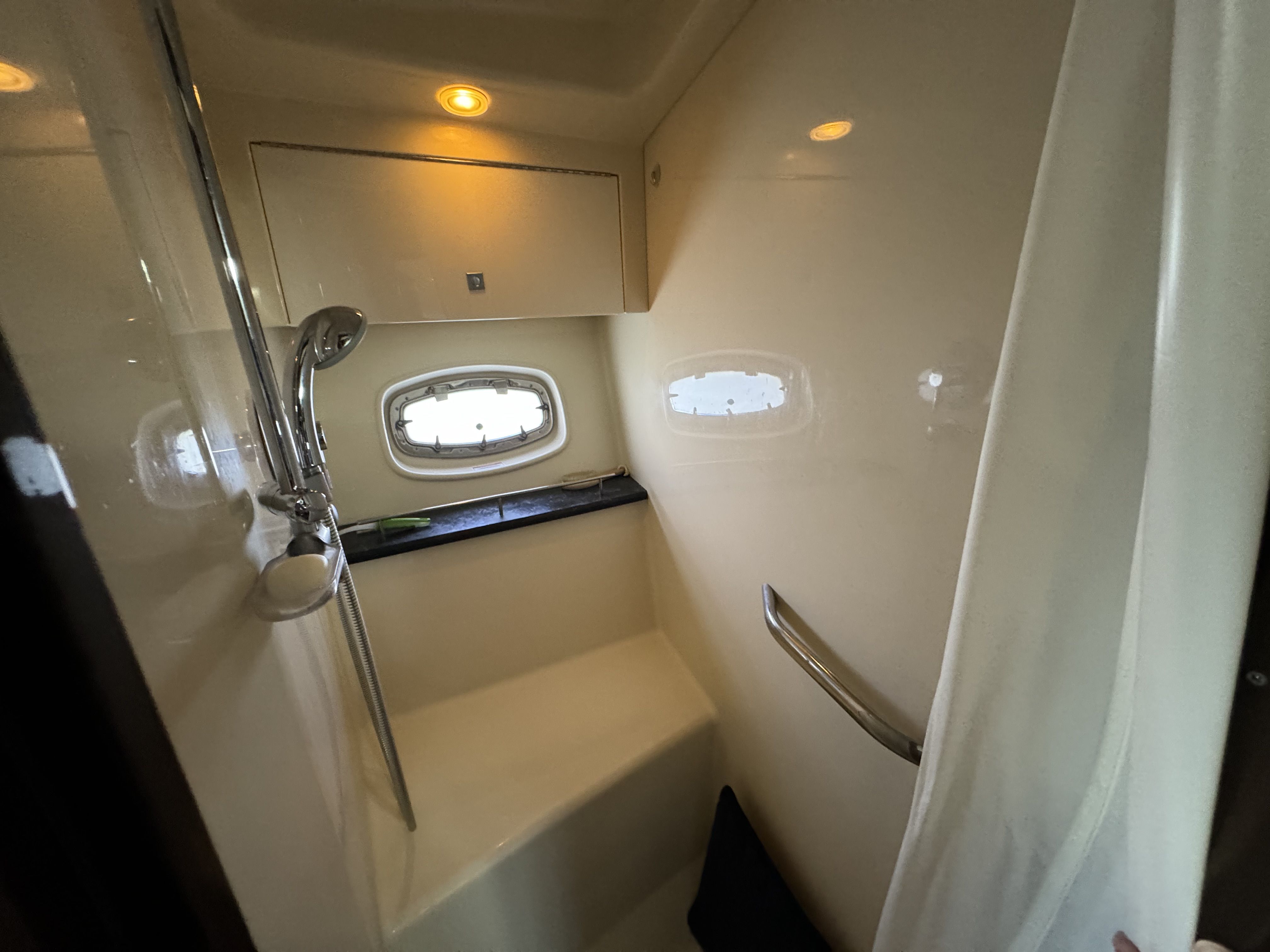 2009 Sea Ray
                                                             43 SUNDANCER Image Thumbnail #30