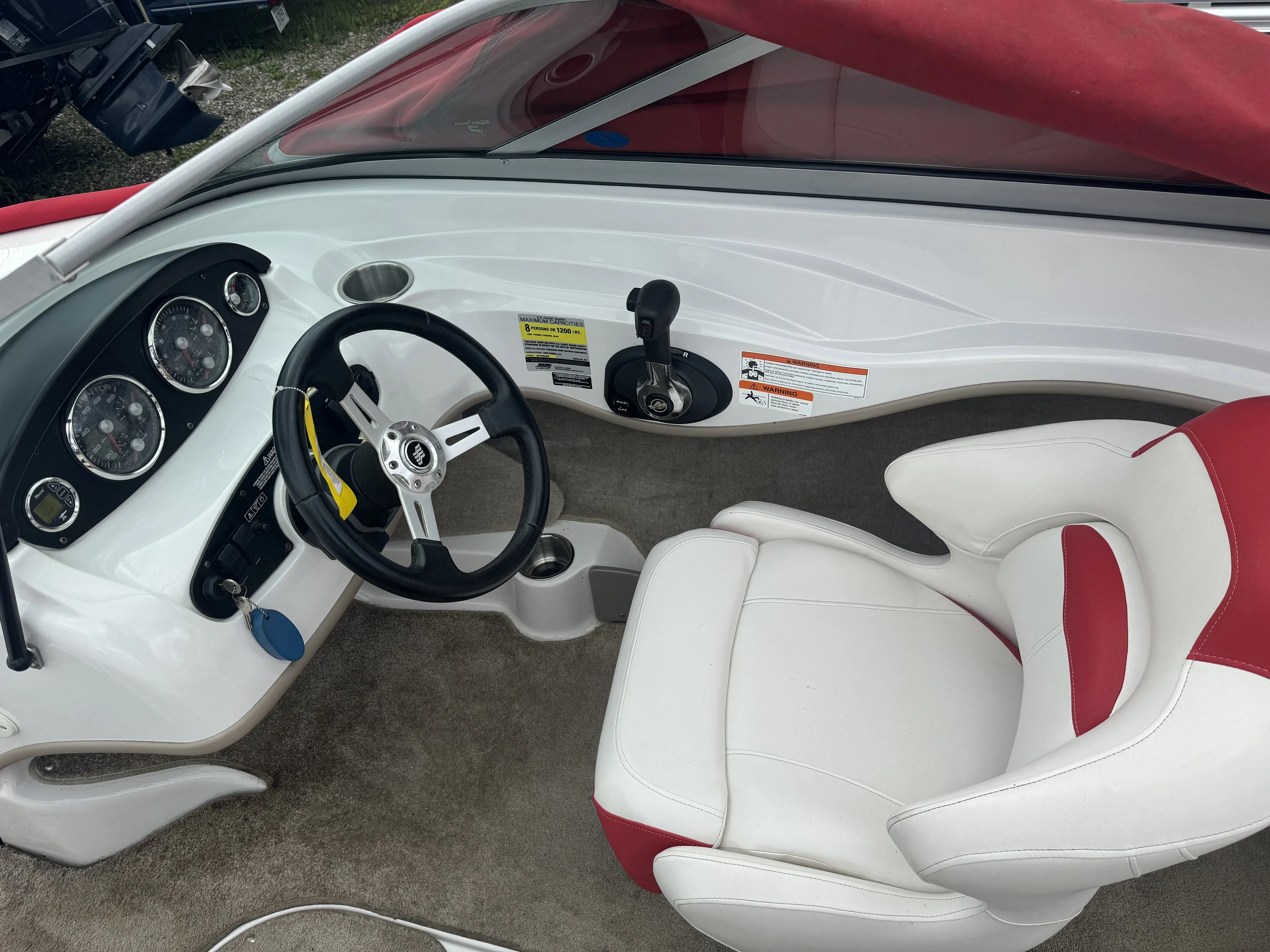 2011 Four Winns 190 HORIZON Image Thumbnail #9