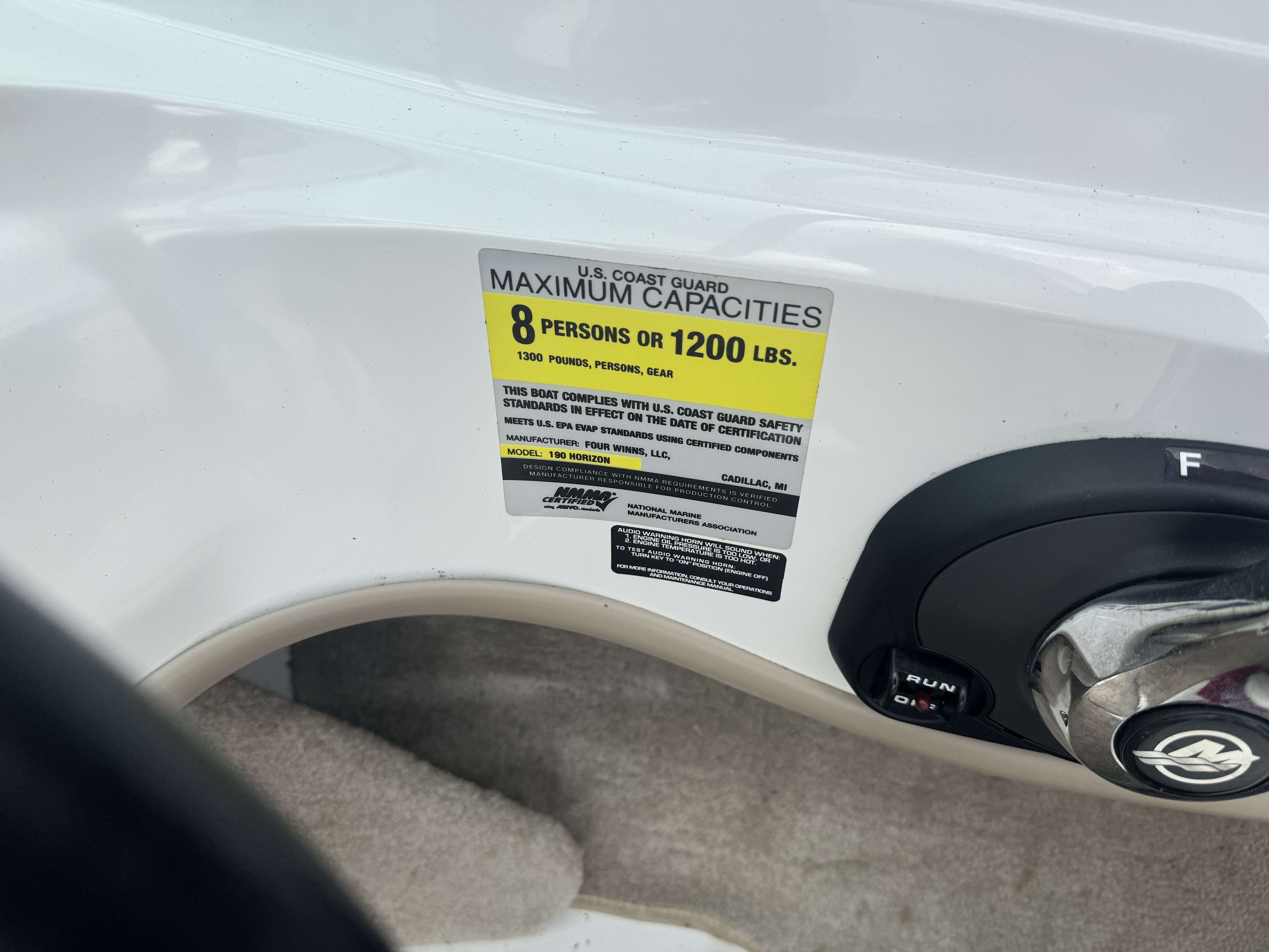 2011 Four Winns 190 HORIZON Image Thumbnail #11