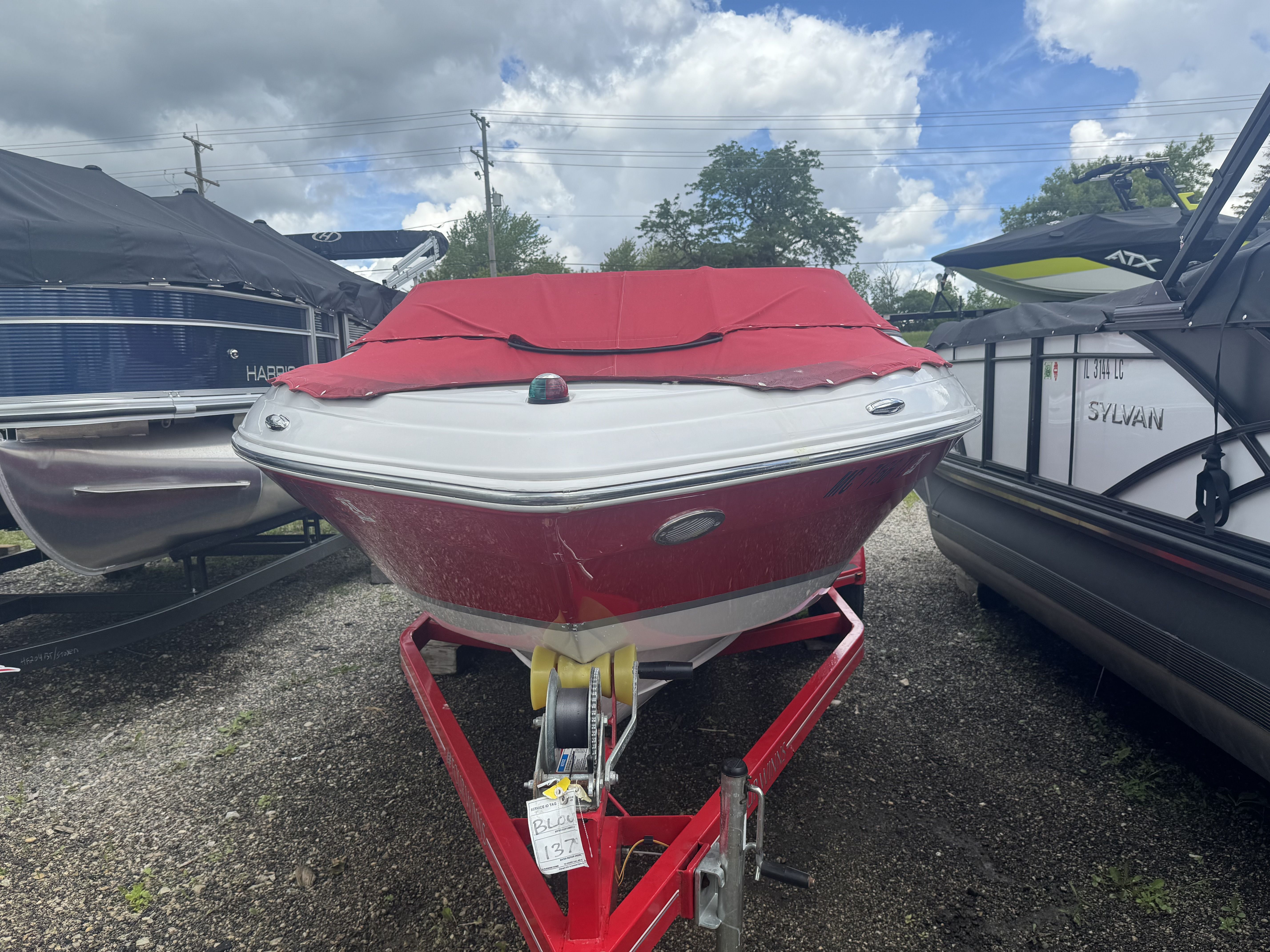 2011 Four Winns 190 HORIZON Image Thumbnail #2