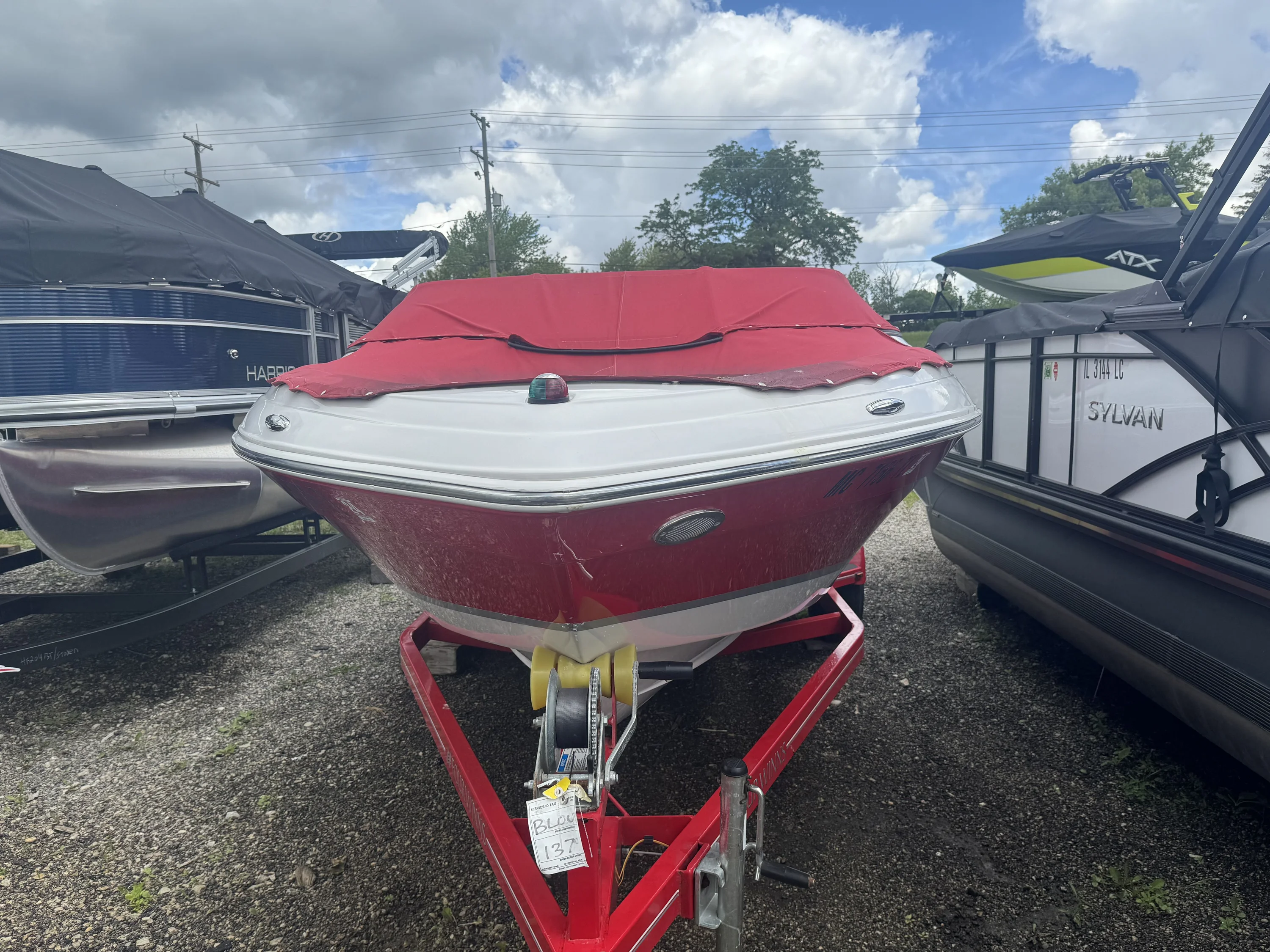 2011 Four Winns 190 HORIZON Image Thumbnail #2