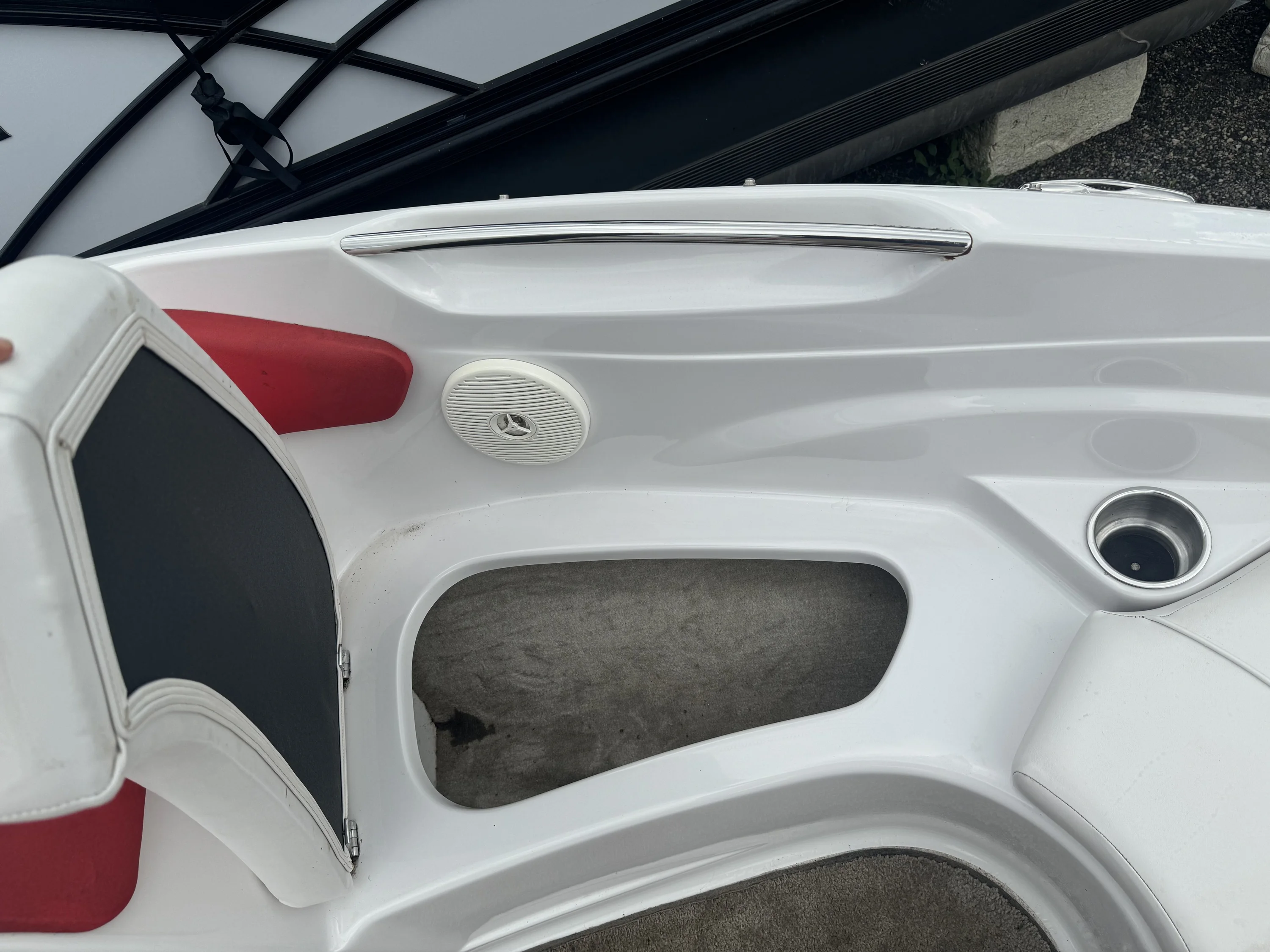 2011 Four Winns 190 HORIZON Image Thumbnail #6