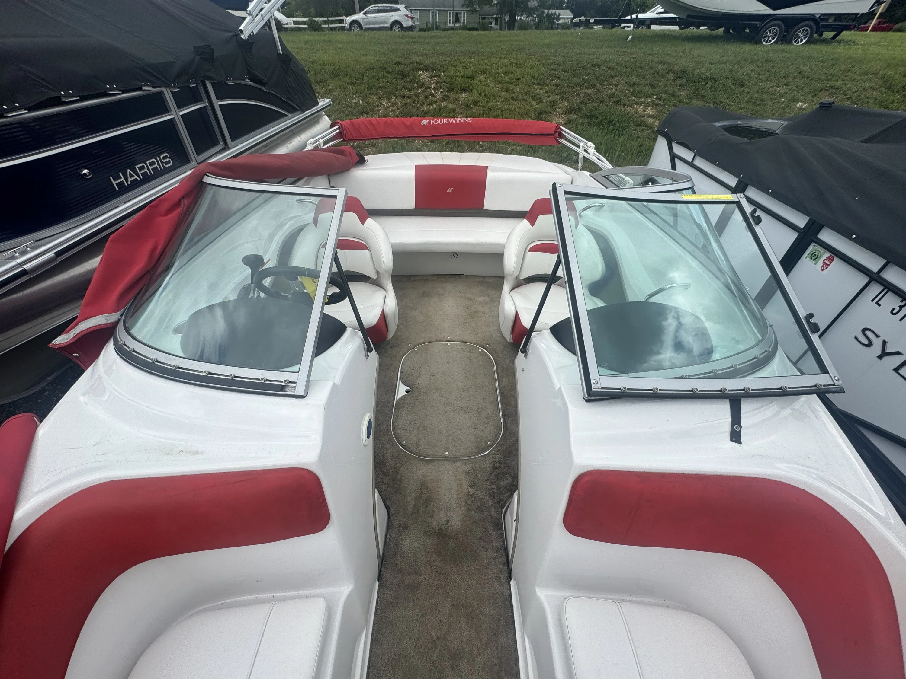 2011 Four Winns 190 HORIZON Image Thumbnail #7