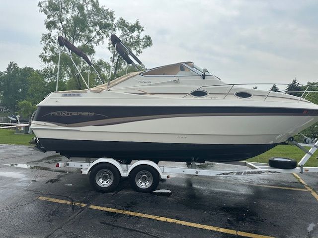 1997 Monterey 256 CRUISER Image Thumbnail #2