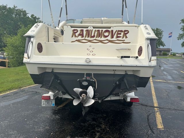 1997 Monterey 256 CRUISER Image Thumbnail #3