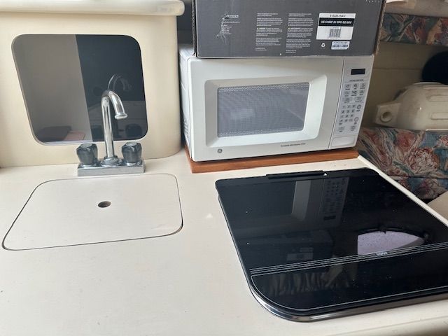 1997 Monterey 256 CRUISER Image Thumbnail #13