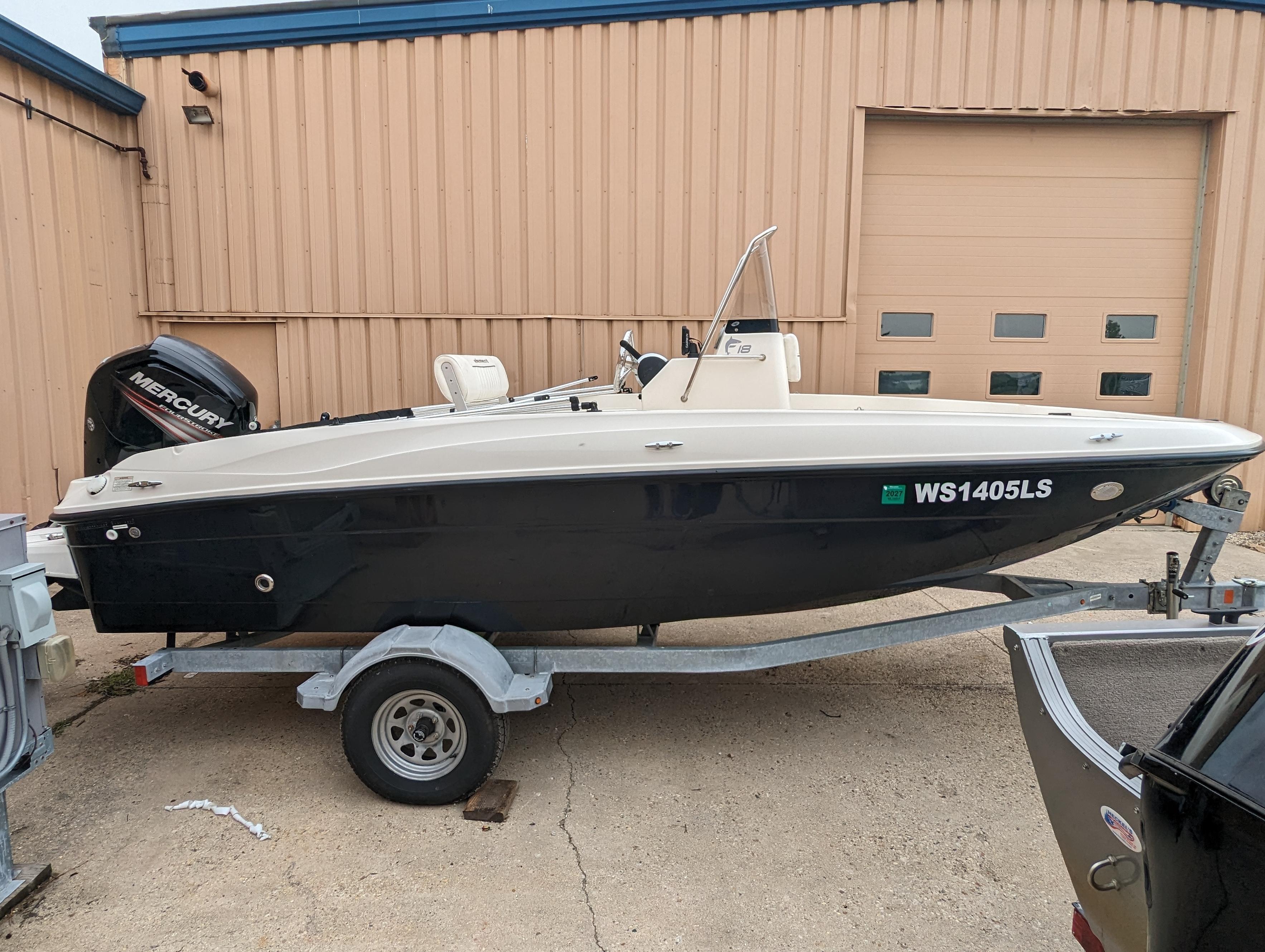 2017 Bayliner
                                                             180 ELEMENT Image Thumbnail #1