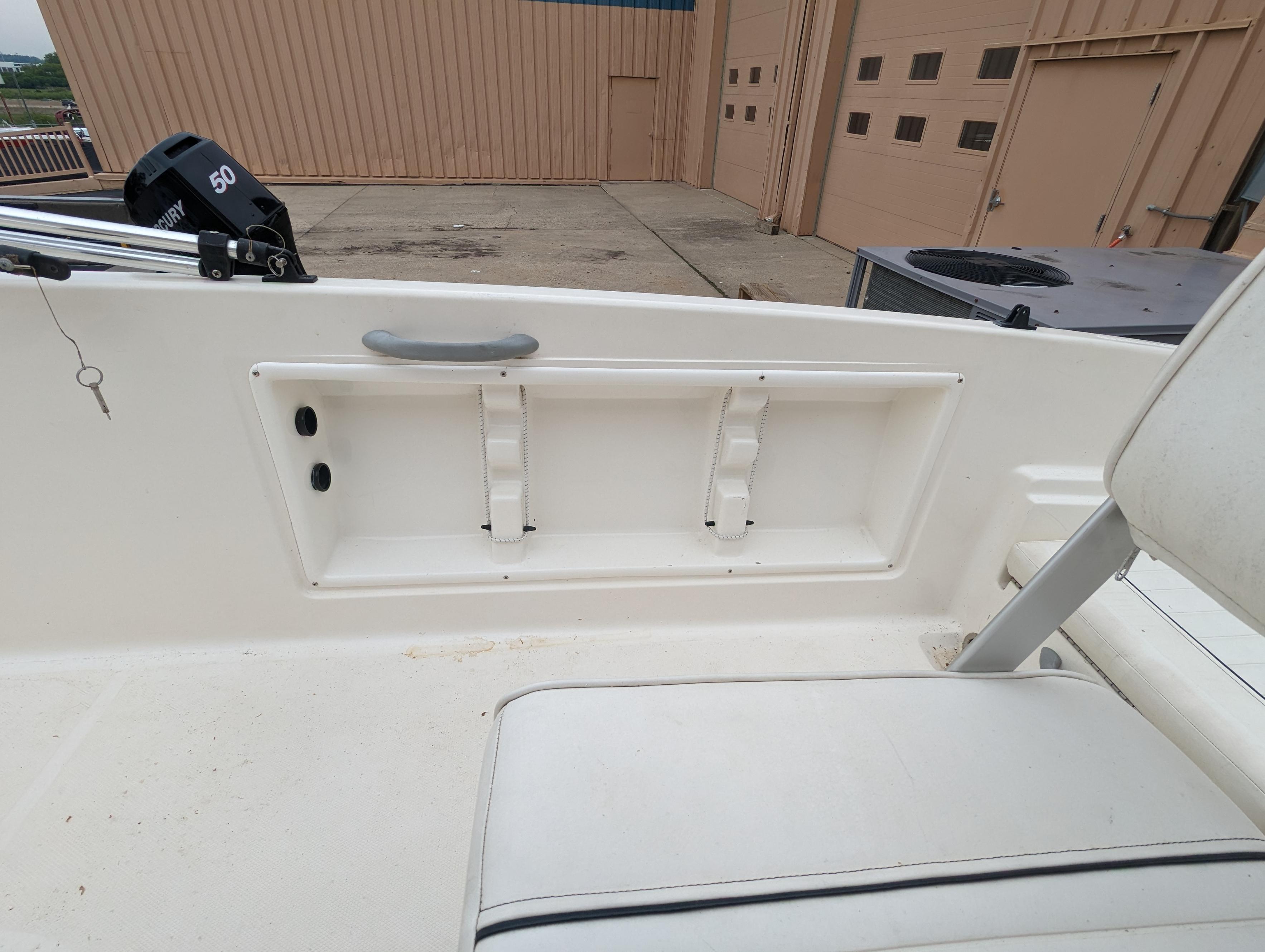 2017 Bayliner
                                                             180 ELEMENT Image Thumbnail #5