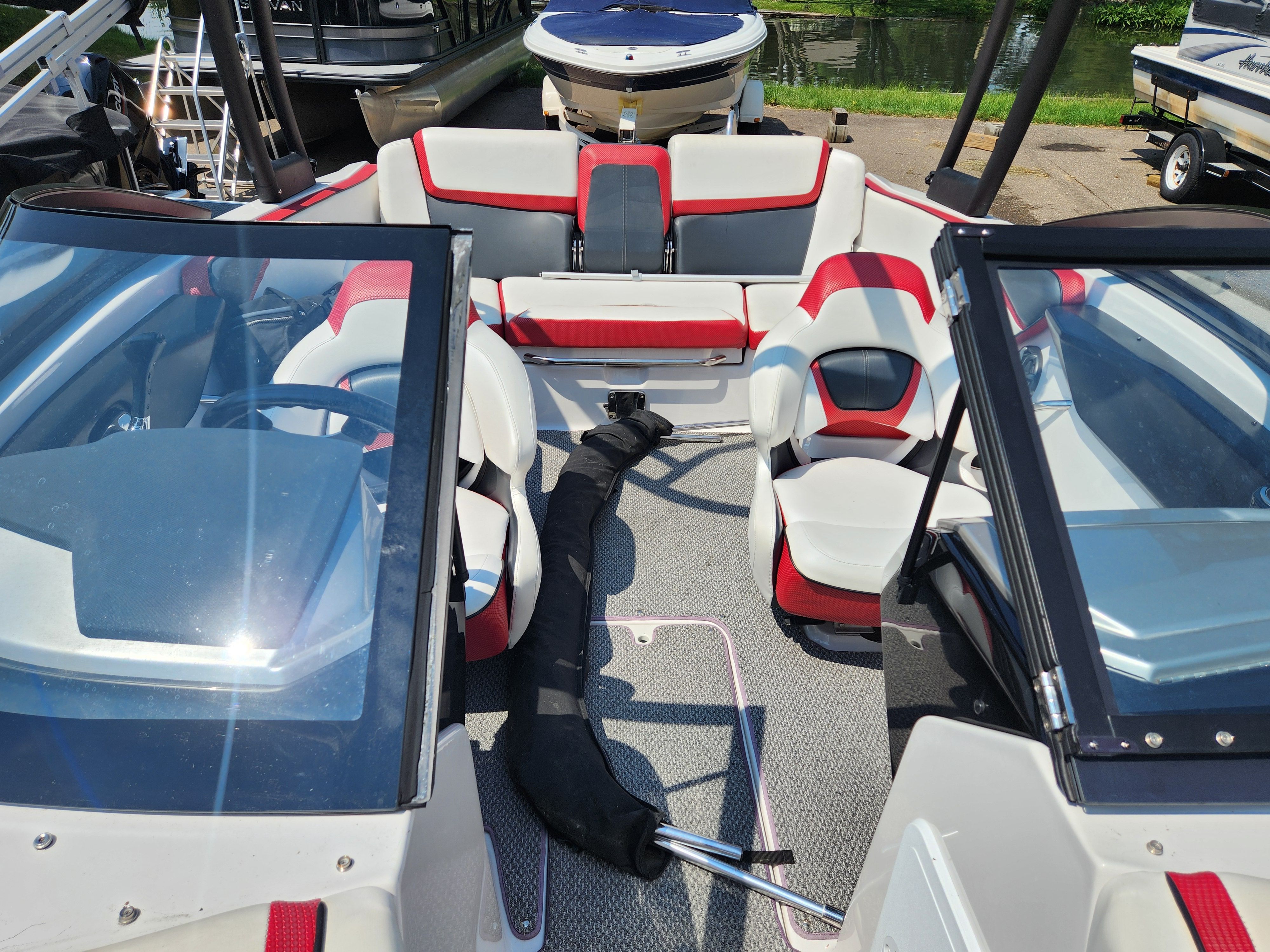 2014 Scarab 195 Image Thumbnail #27