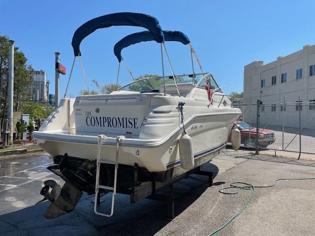 1996 Sea Ray
                                                             270 SUNDANCER Image Thumbnail #6