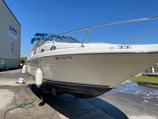 1996 Sea Ray 270 SUNDANCER Image Thumbnail #3