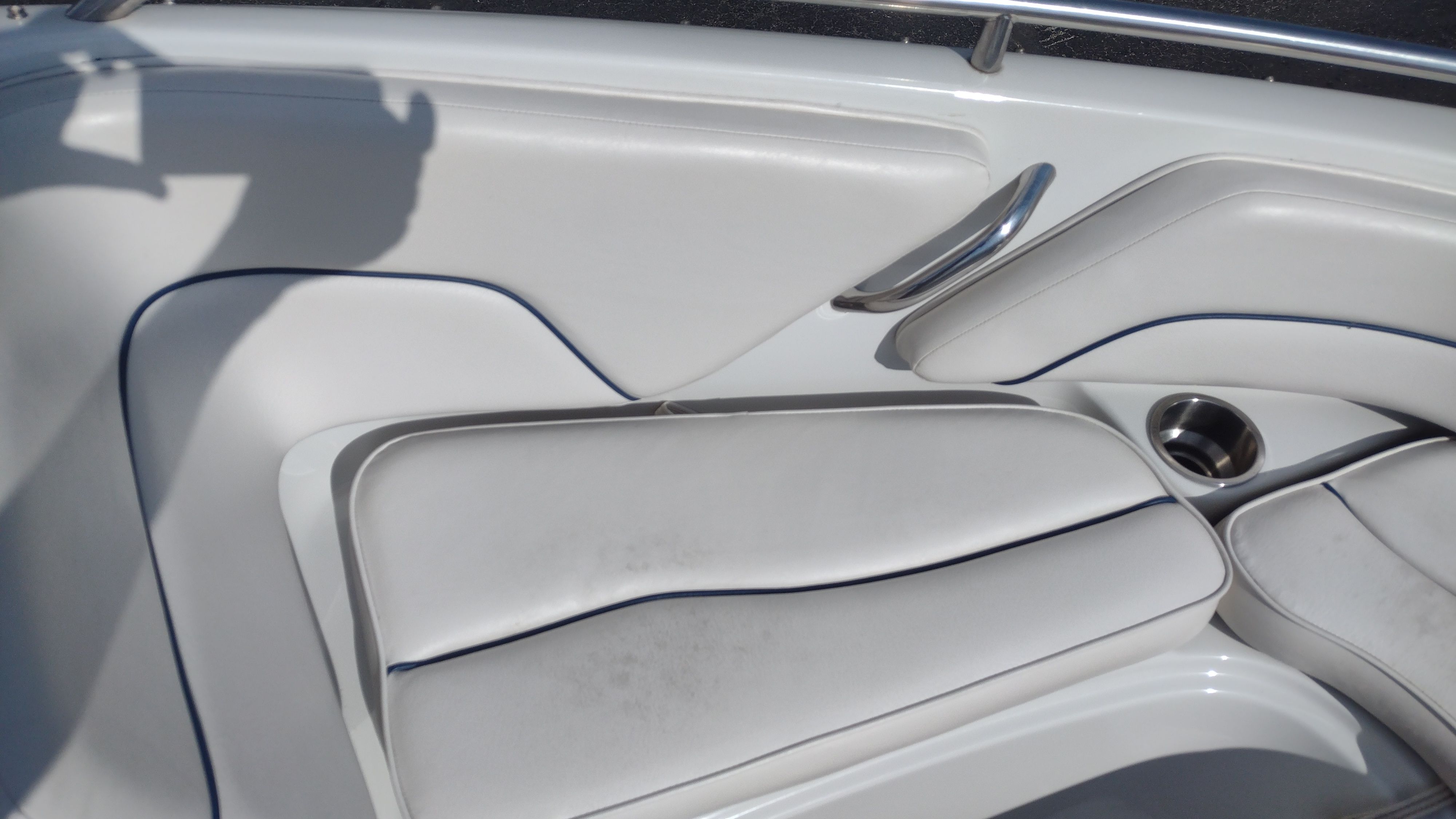 2006 Crownline
                                                             190LS Image Thumbnail #4